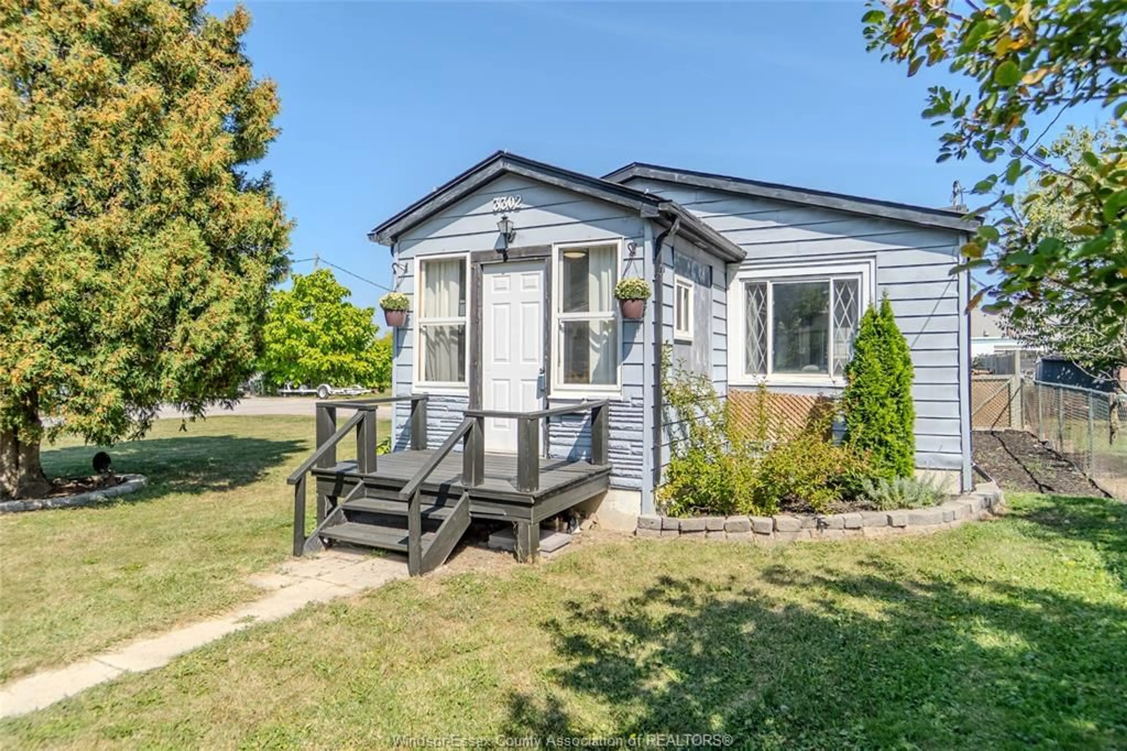A pic from outside/outdoor area/front of a property/back of a property/a pic from drone, street for 3302 Riberdy Rd, Windsor Ontario N8W 3V2