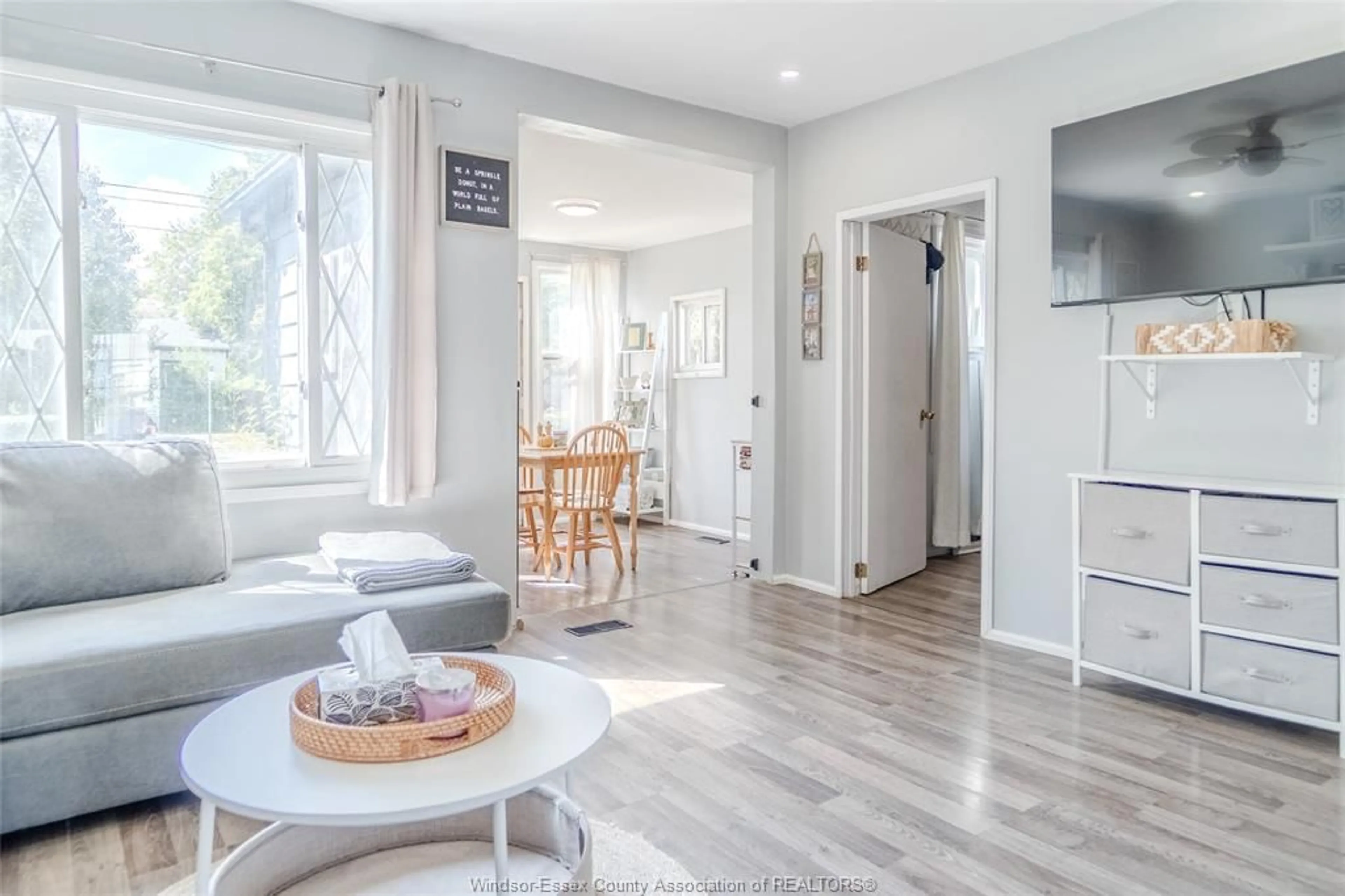 Unknown for 3302 Riberdy Rd, Windsor Ontario N8W 3V2
