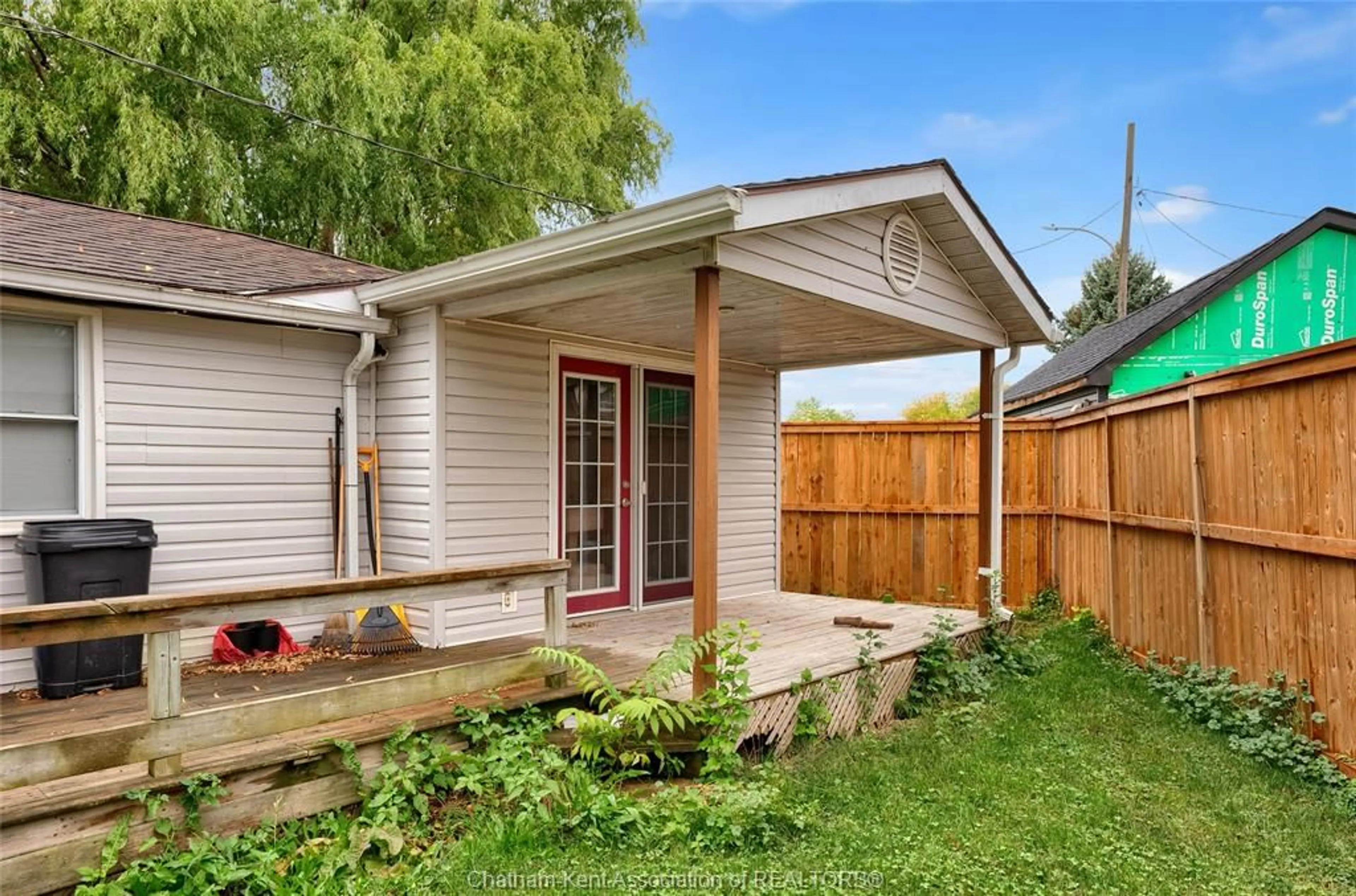 Unknown for 11 Forhan St, Wallaceburg Ontario N8A 3S6