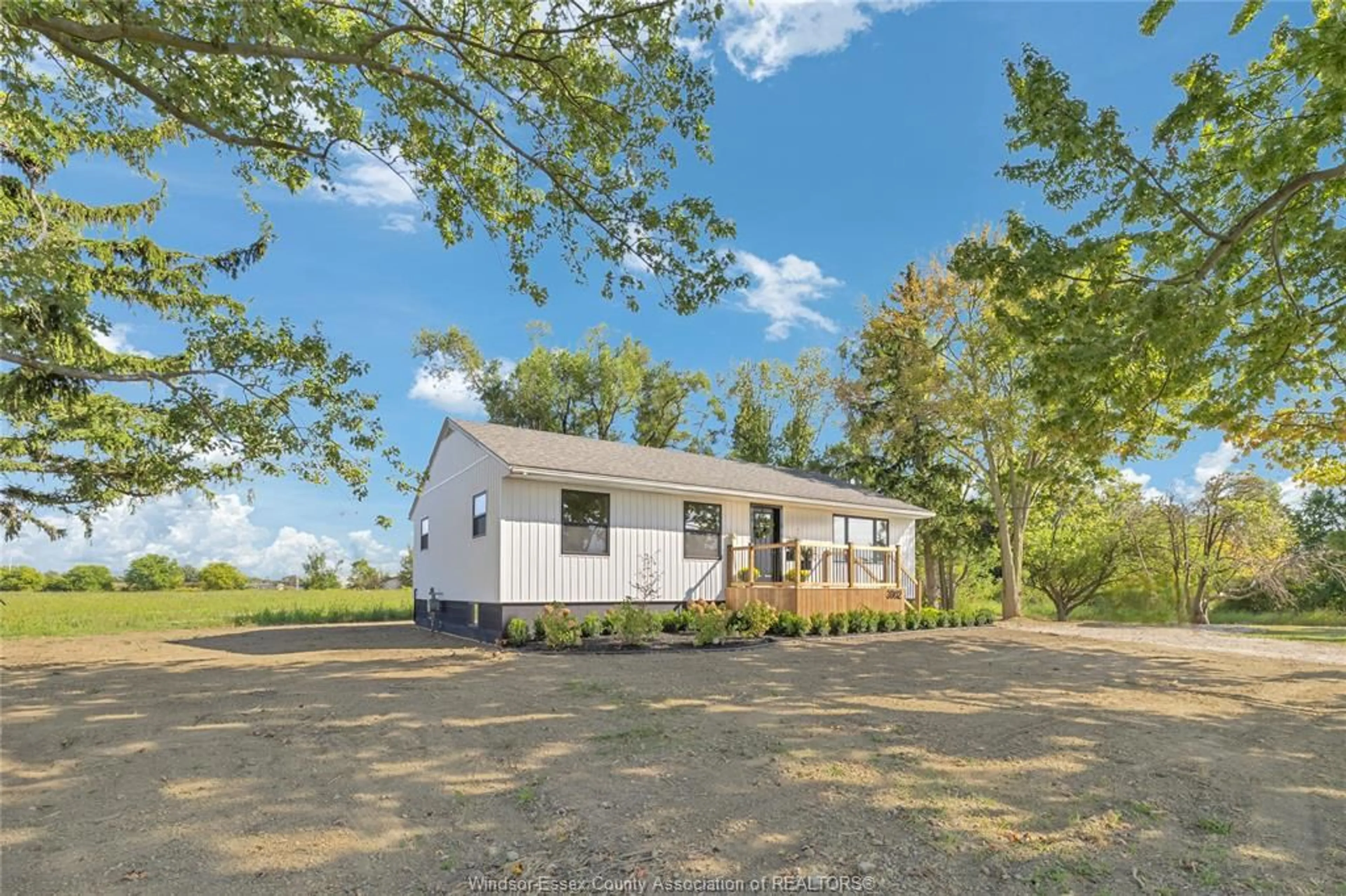 A pic from outside/outdoor area/front of a property/back of a property/a pic from drone, unknown for 3902 MANNING Rd, Lakeshore Ontario N0R 1K0