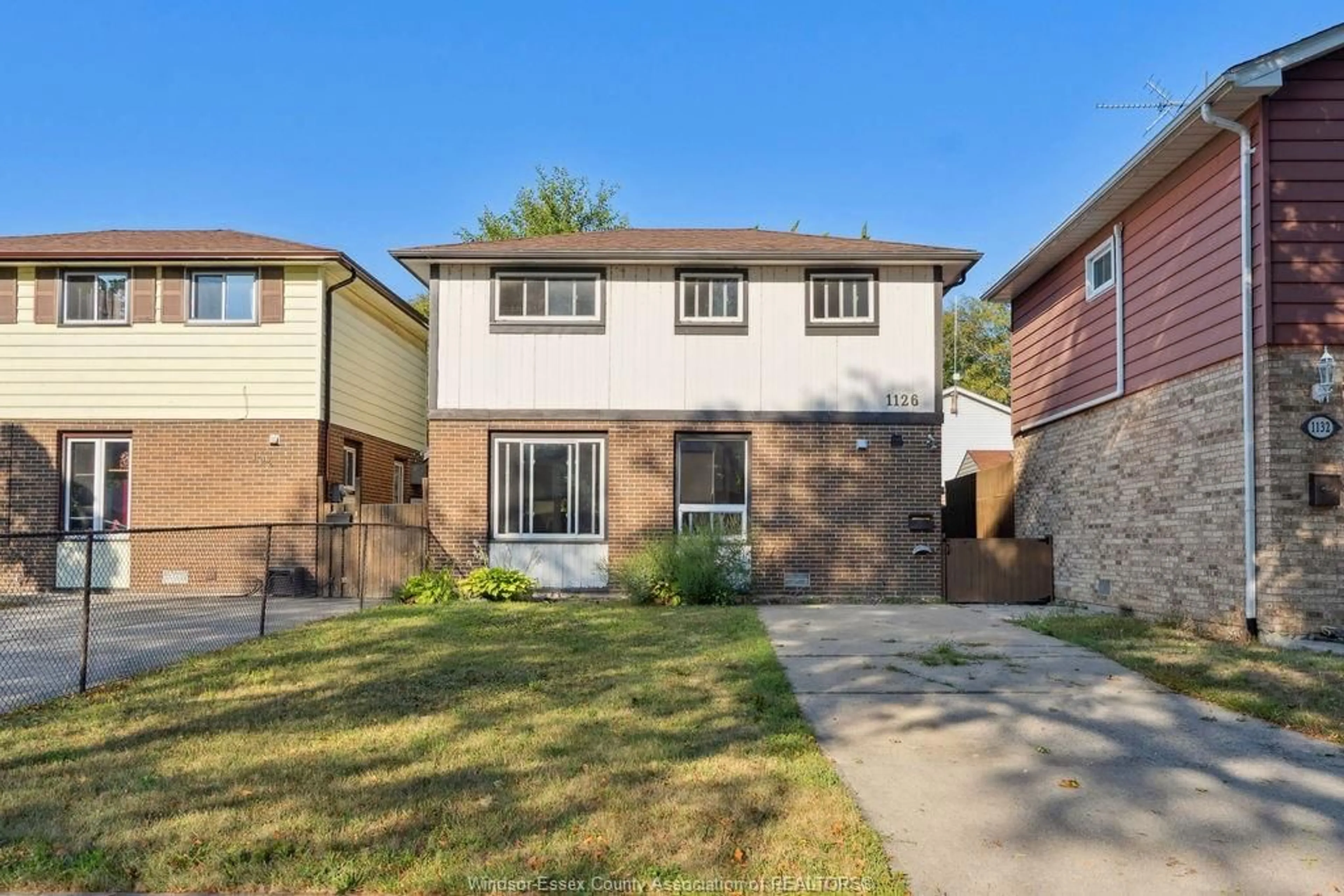 Home with brick exterior material, street for 1126 AIRE Pl, Windsor Ontario N8S 4G2