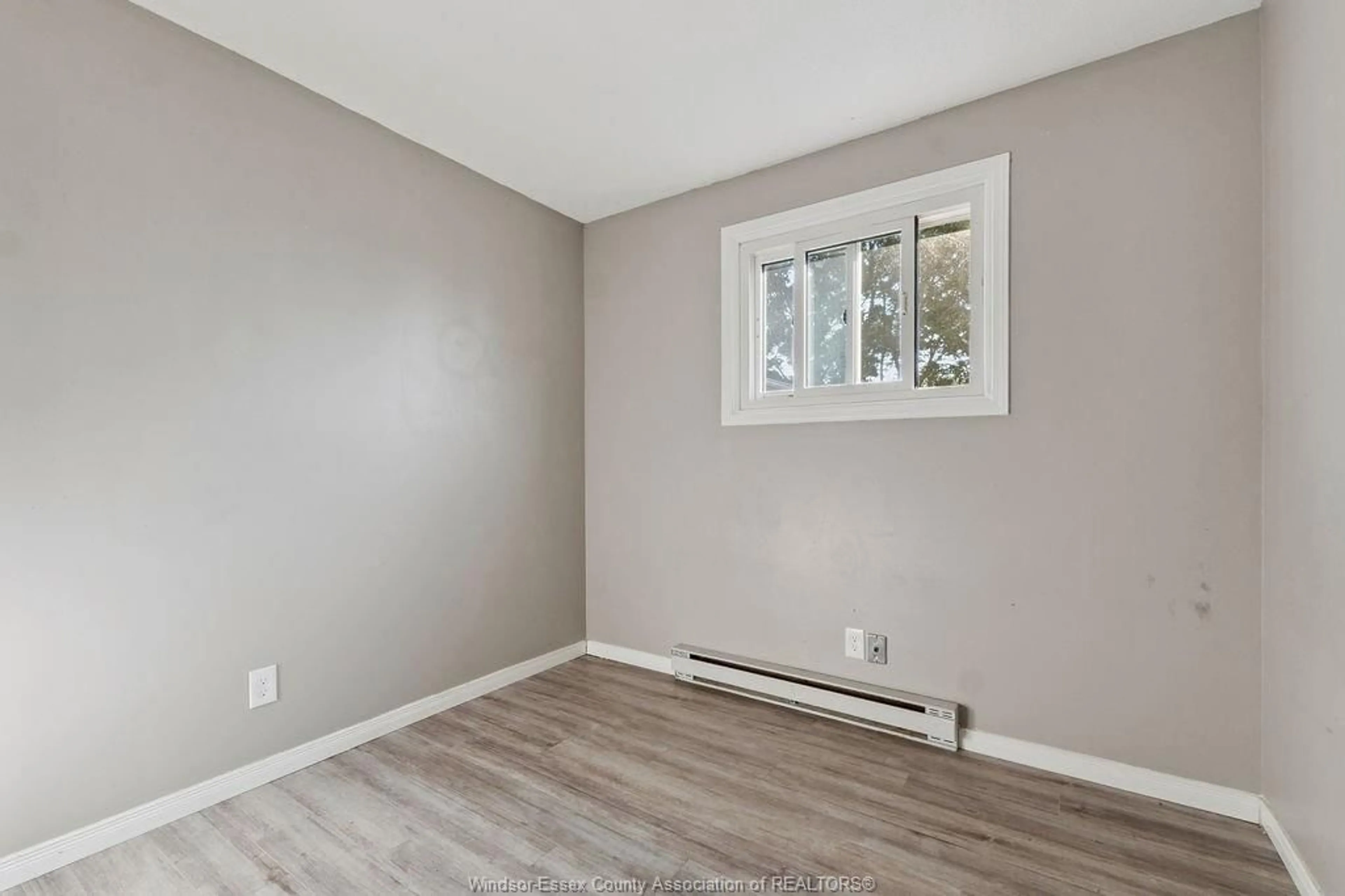 A pic of a room for 1126 AIRE Pl, Windsor Ontario N8S 4G2