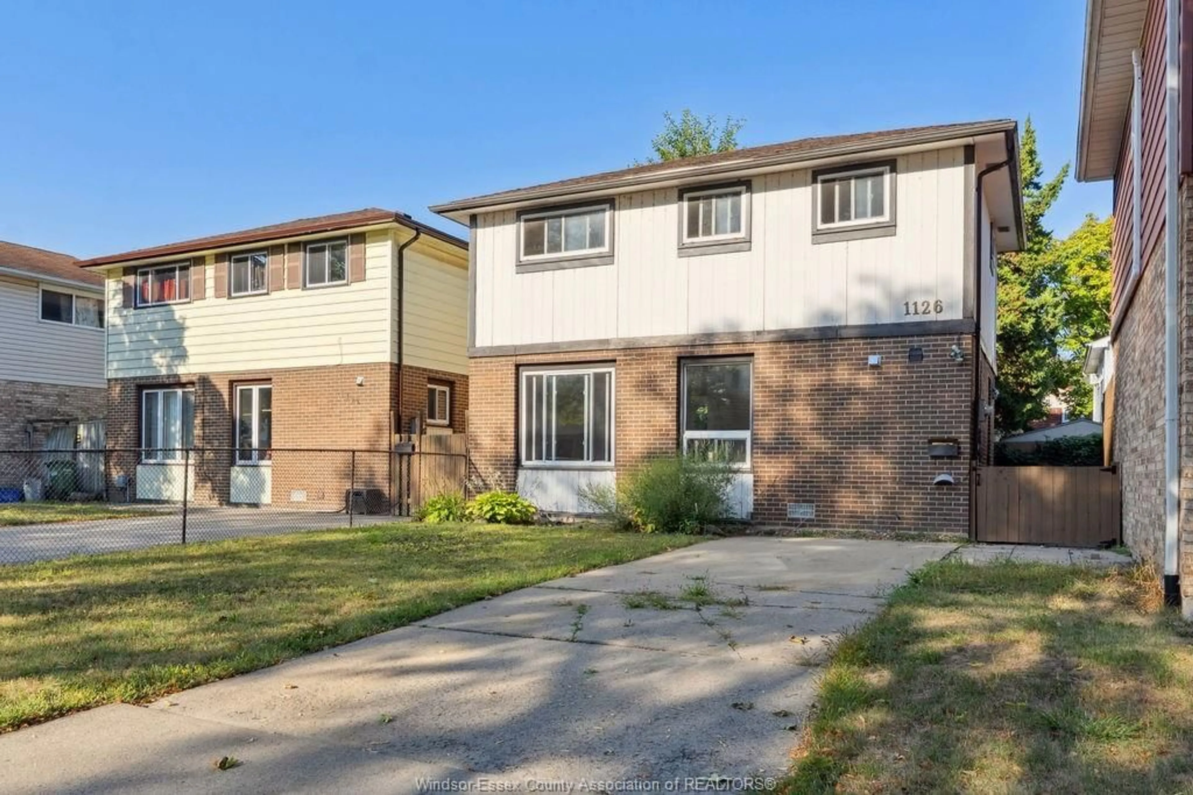Home with brick exterior material, street for 1126 AIRE Pl, Windsor Ontario N8S 4G2