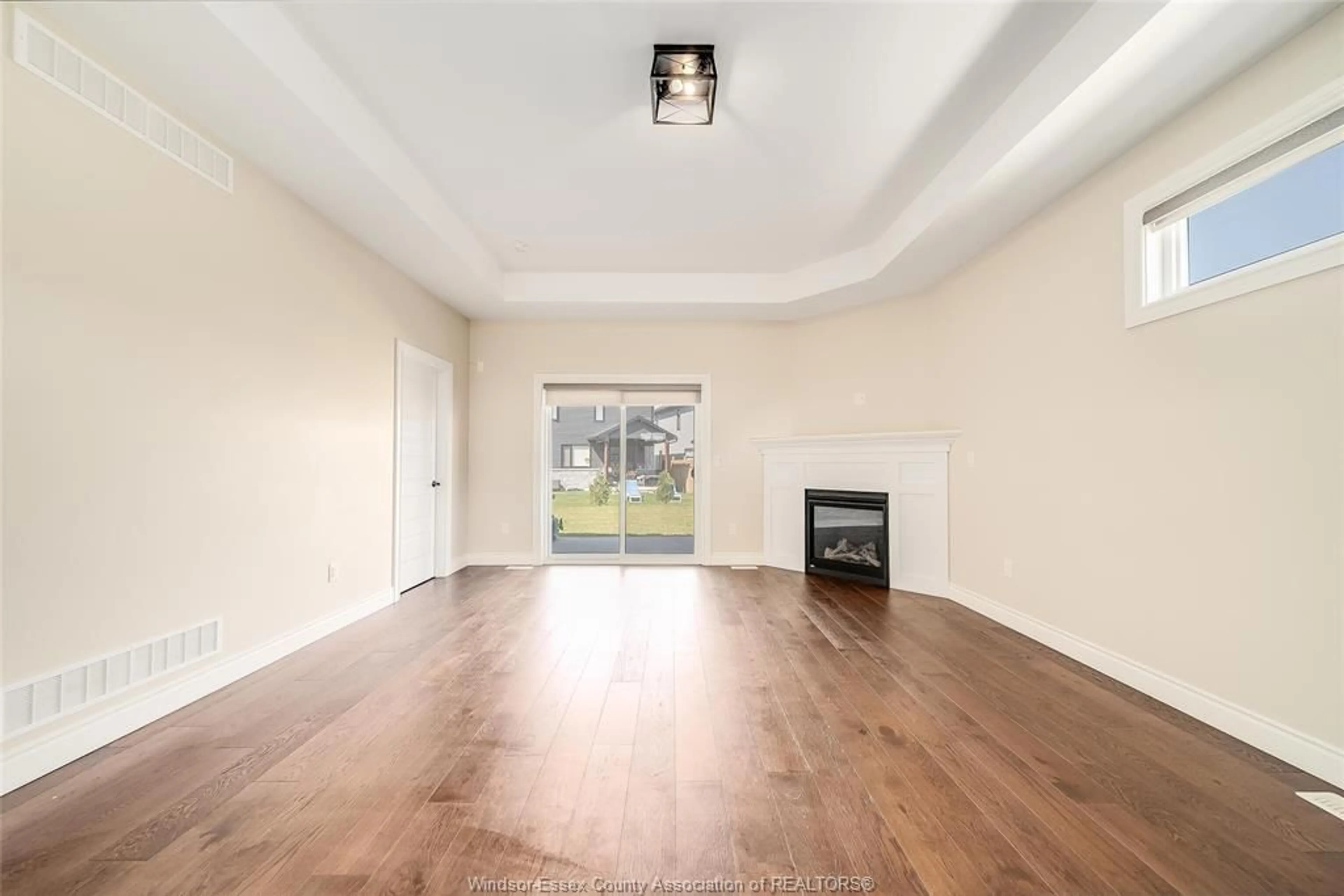 A pic of a room for 25 CHAMPLAIN Crt, Chatham Ontario N7L 0A4