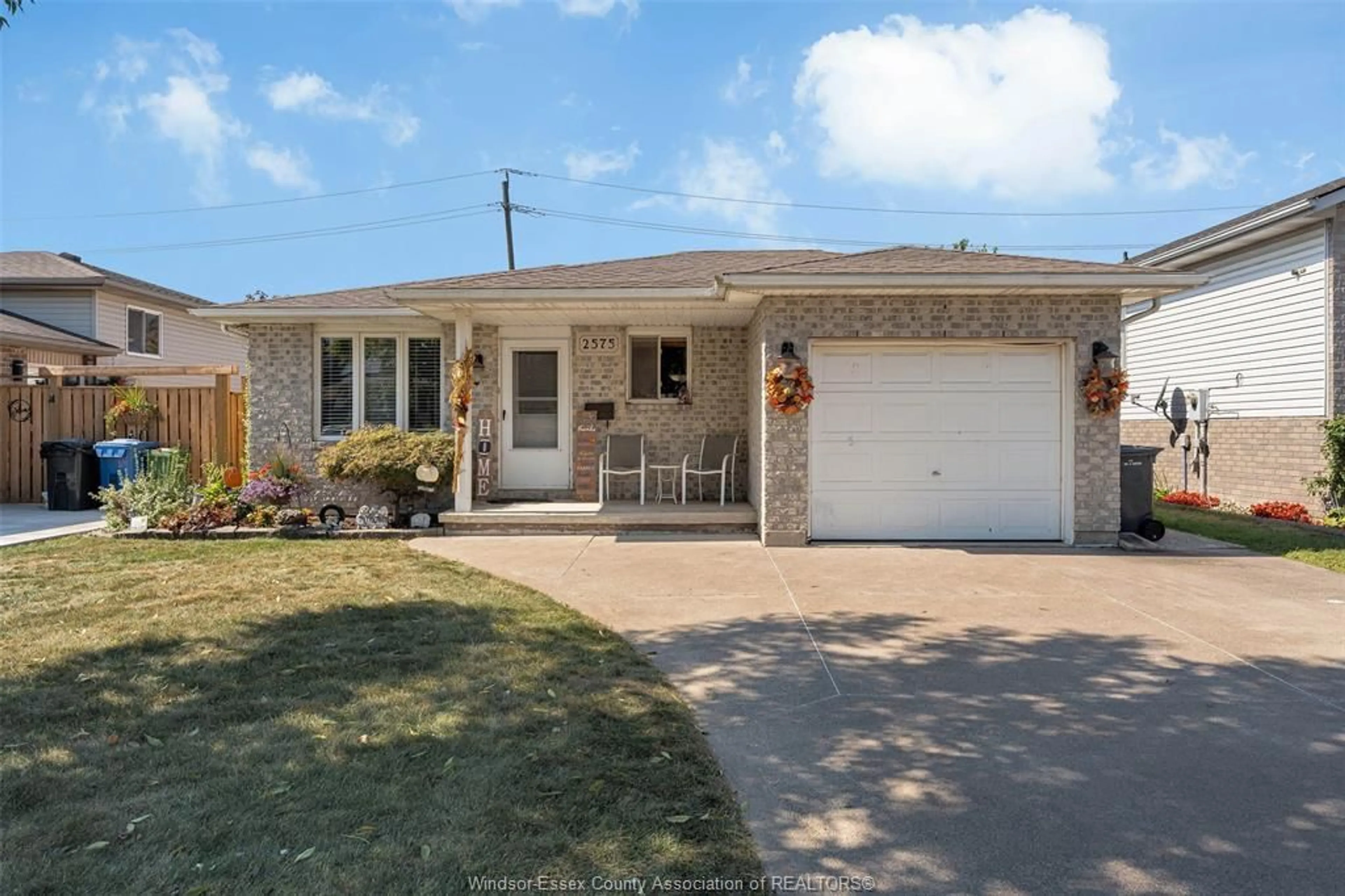 Home with brick exterior material, street for 2575 GEM, Windsor Ontario N8W 5N5