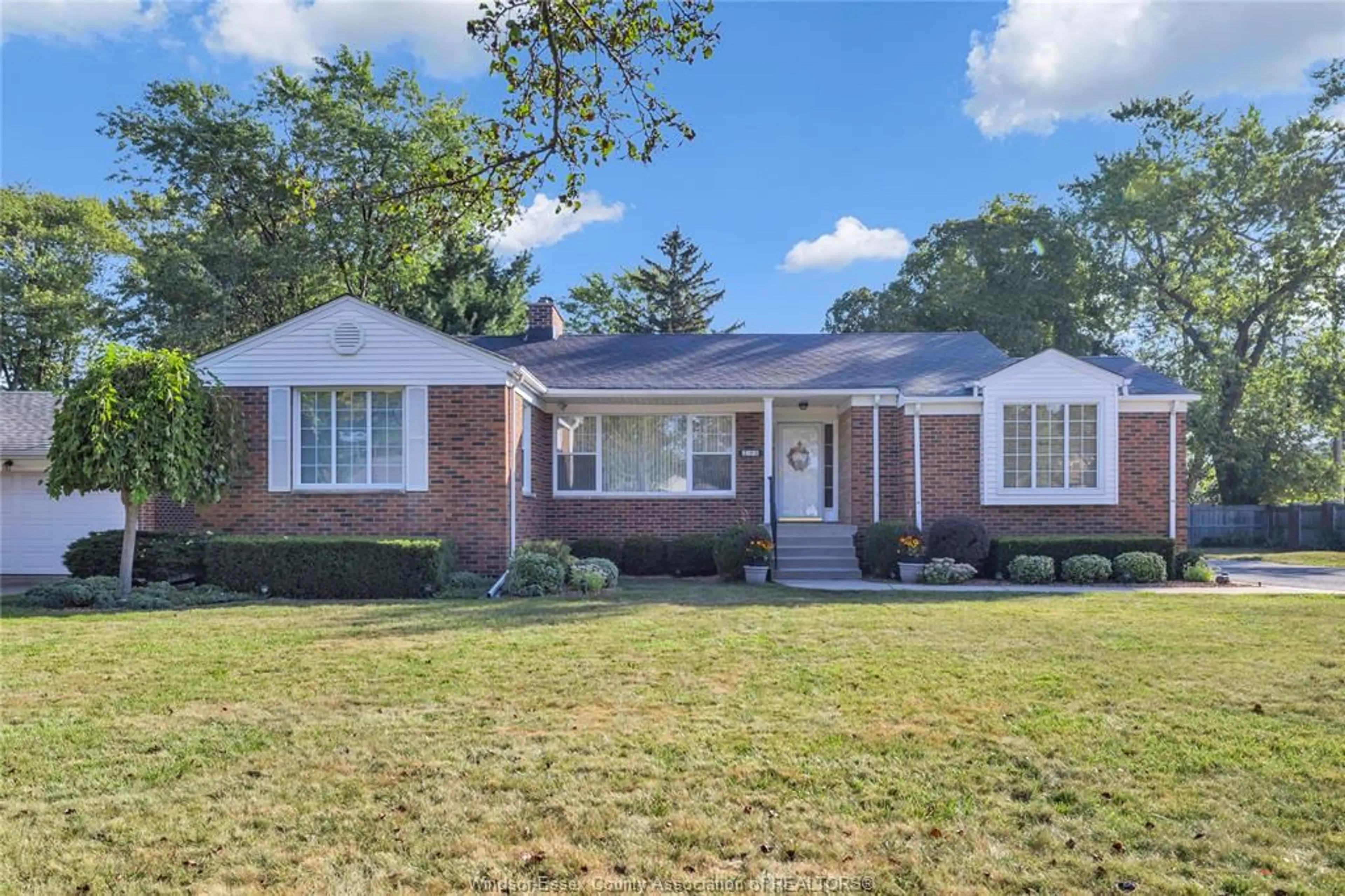 Home with brick exterior material, street for 290 PATRICE, Windsor Ontario N8S 2R6