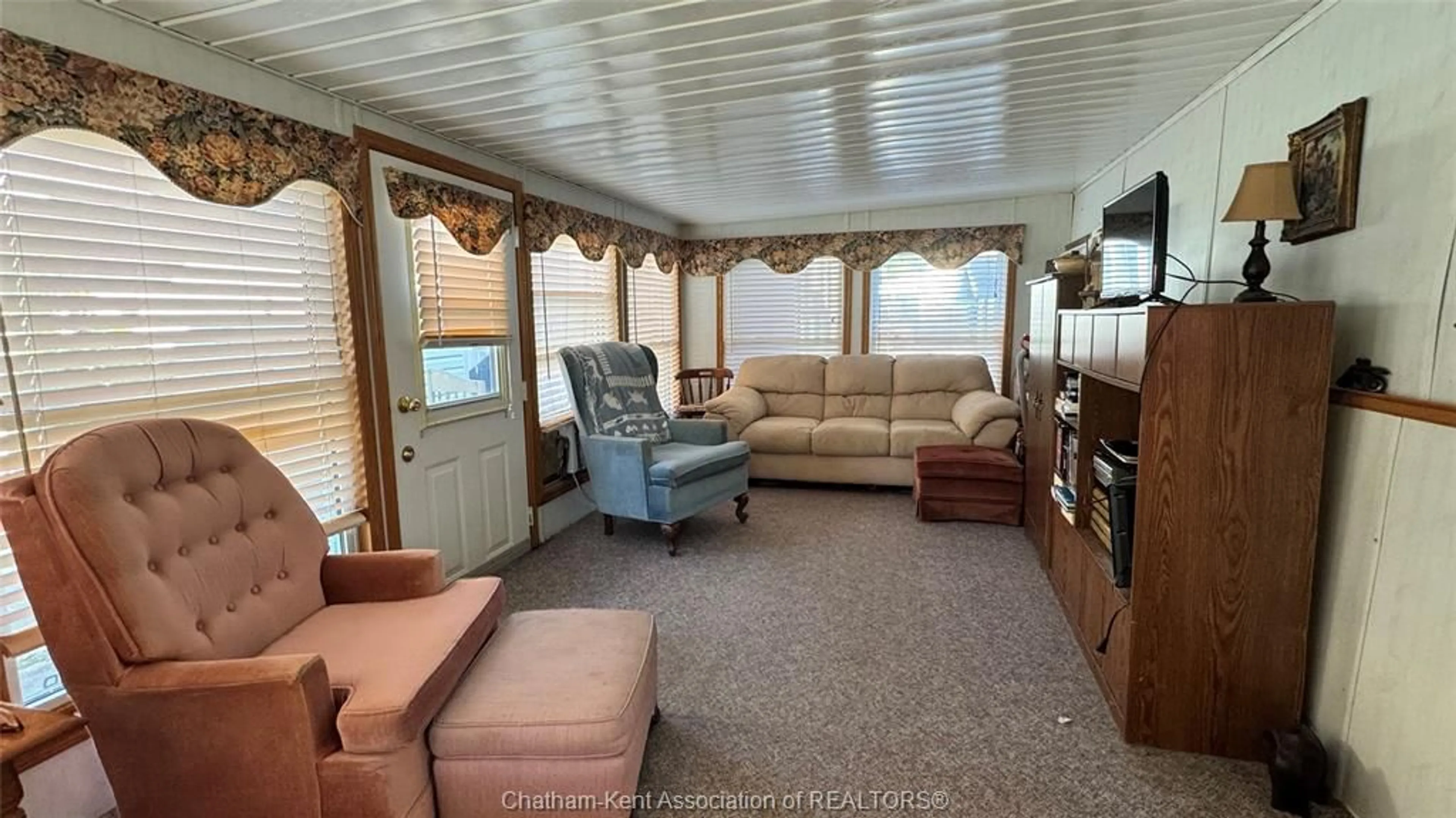 Living room with furniture, unknown for 12443 Rose Beach Line, Morpeth Ontario N0P 1X0