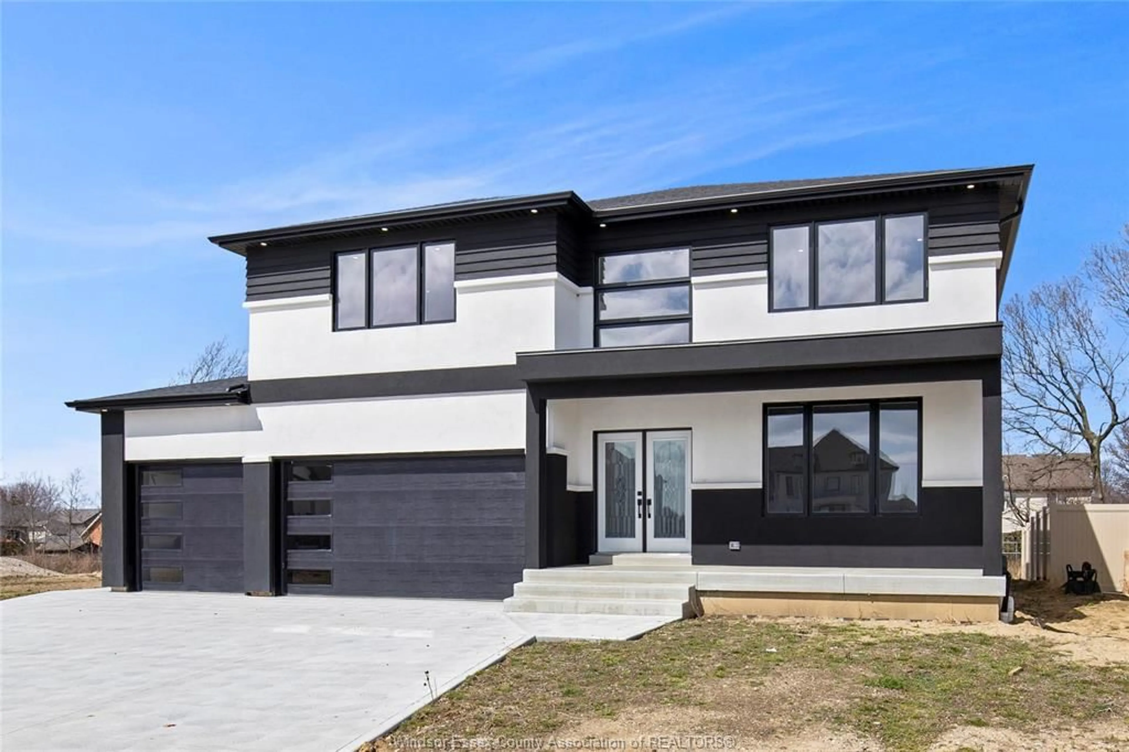 Home with vinyl exterior material, street for 78 NOBLE Crt, Amherstburg Ontario N9V 0G8