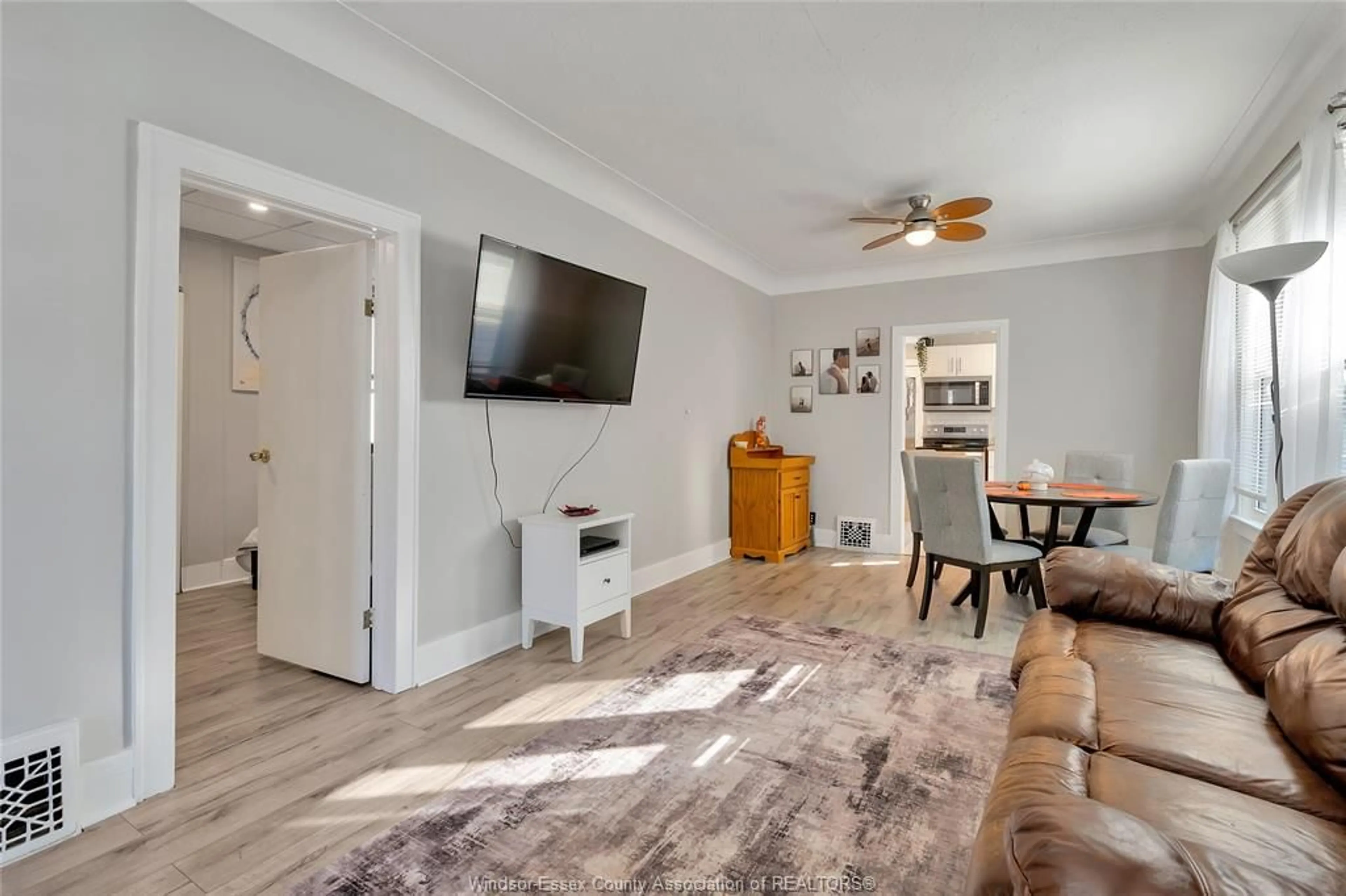 Living room with furniture, unknown for 1386 LILLIAN, Windsor Ontario N8X 4A5