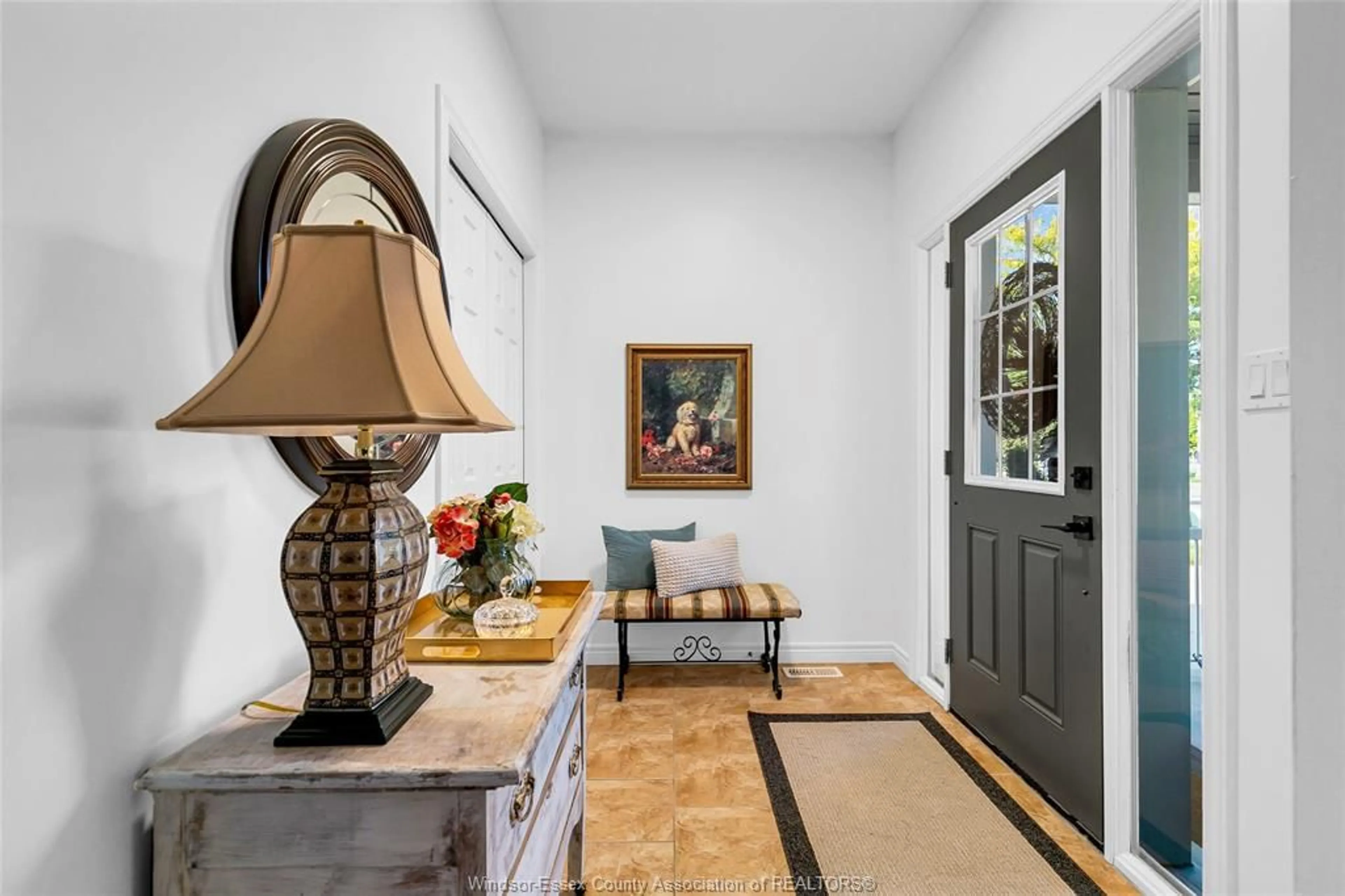 Indoor entryway for 3997 ST. FRANCIS, LaSalle Ontario N9H 0A8