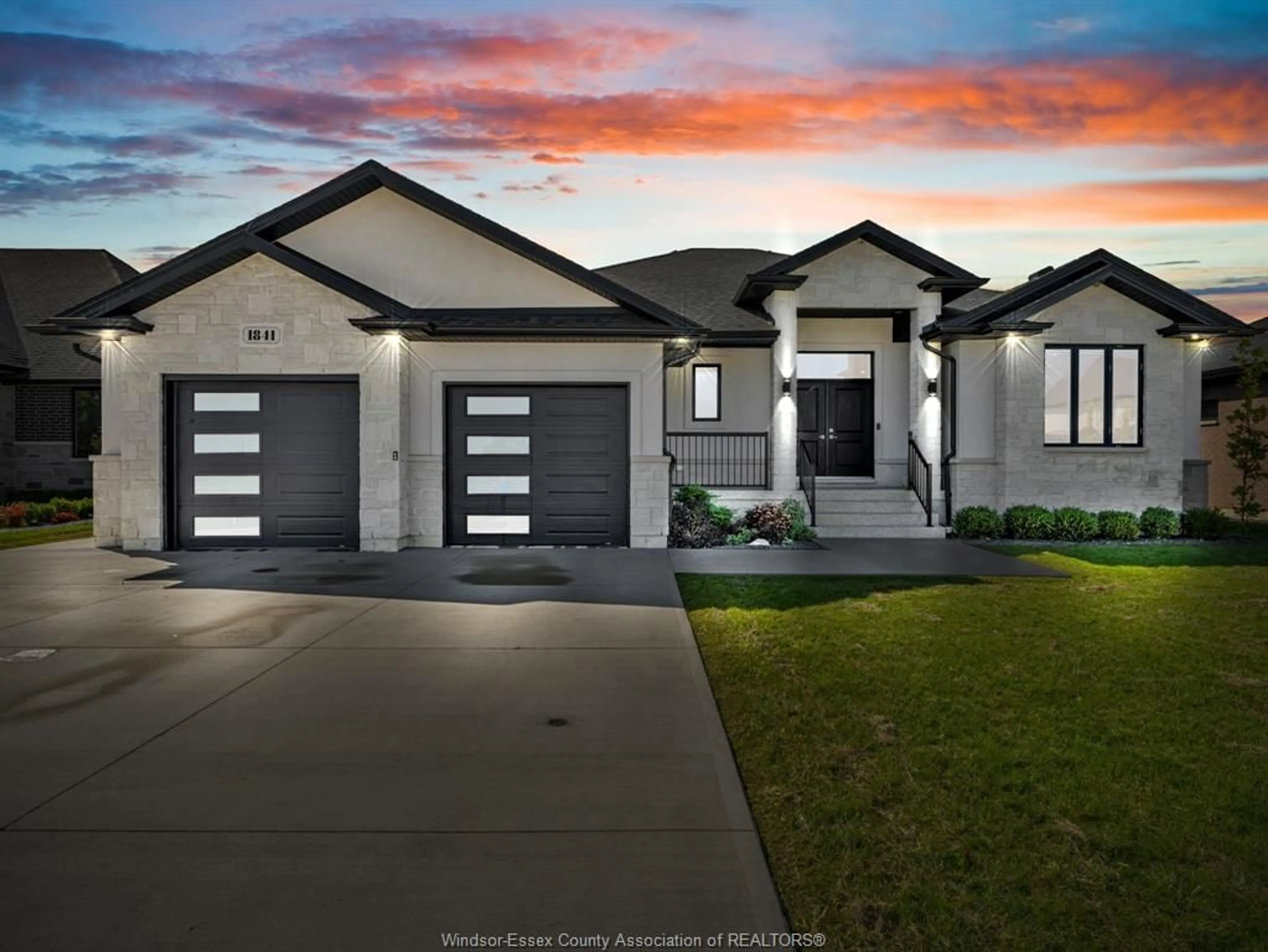 Home with vinyl exterior material, street for 1841 Queens Valley Dr, Kingsville Ontario N9Y 0G6