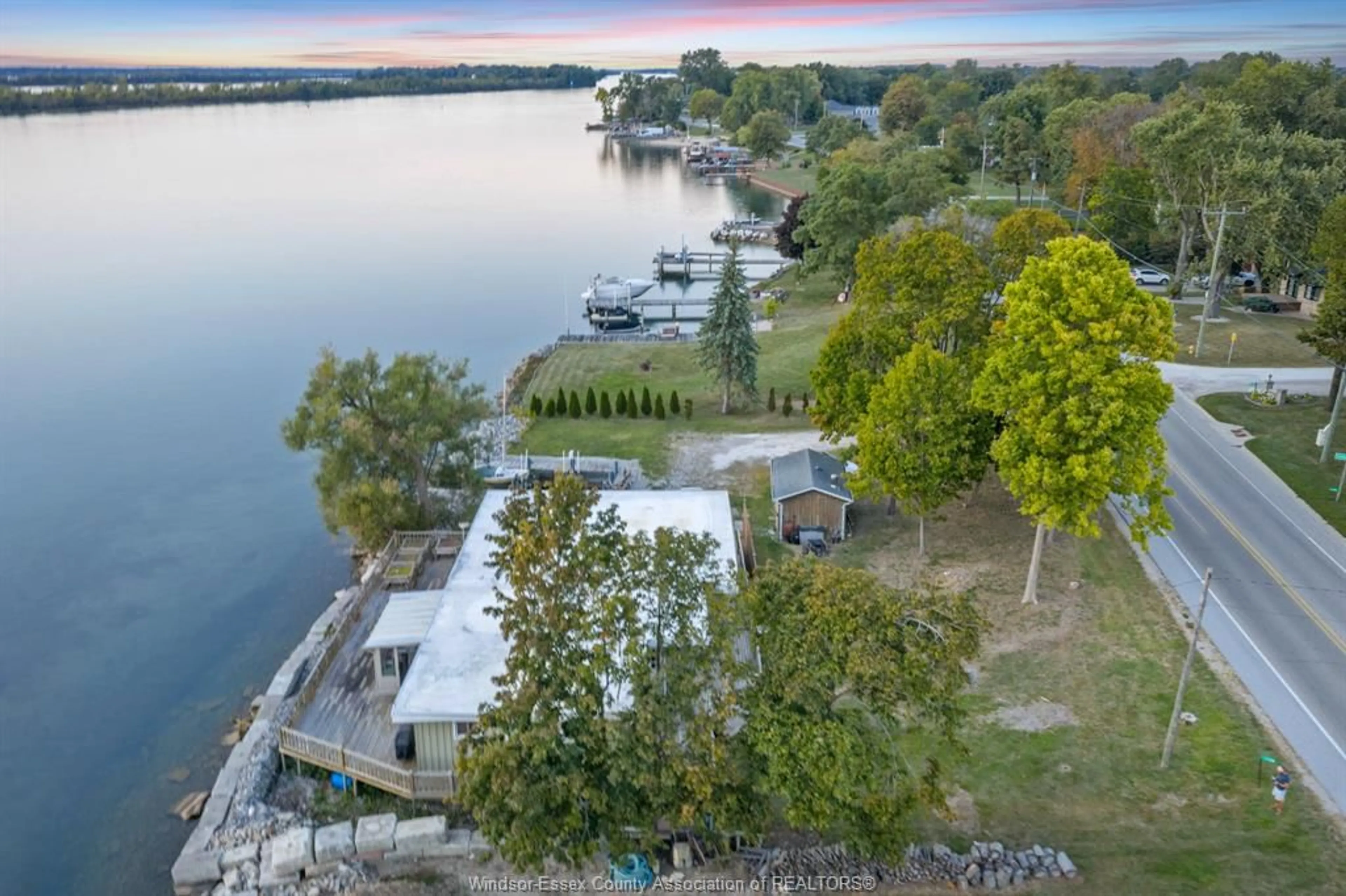 A pic from outside/outdoor area/front of a property/back of a property/a pic from drone, water/lake/river/ocean view for 1166 FRONT Rd, Amherstburg Ontario N9V 2M6