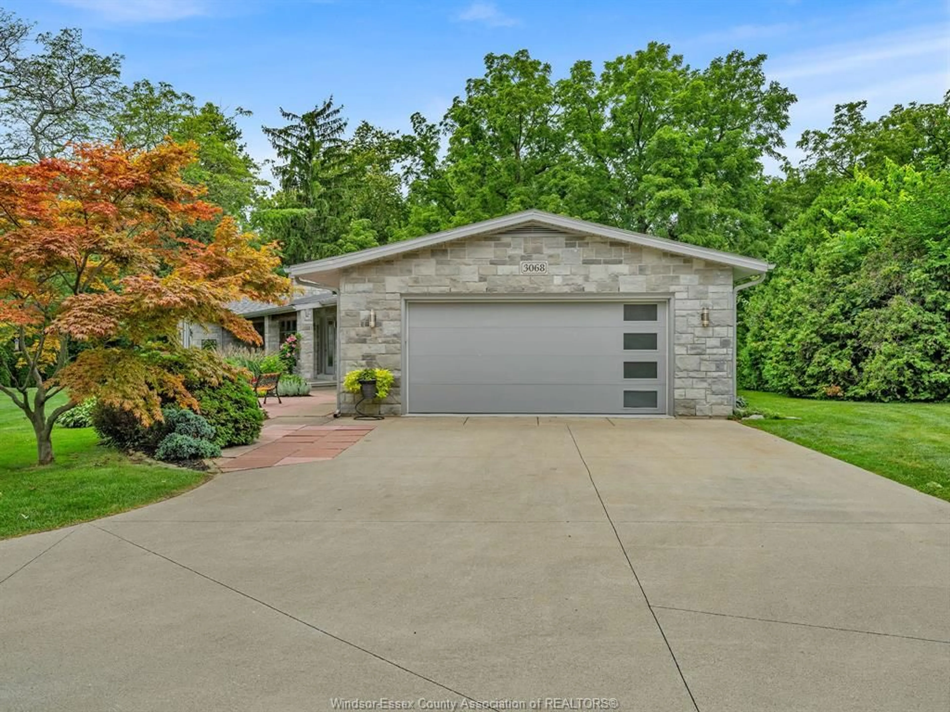 Unknown for 3068 CENTENNIAL Cres, Kingsville Ontario N8H 4G5