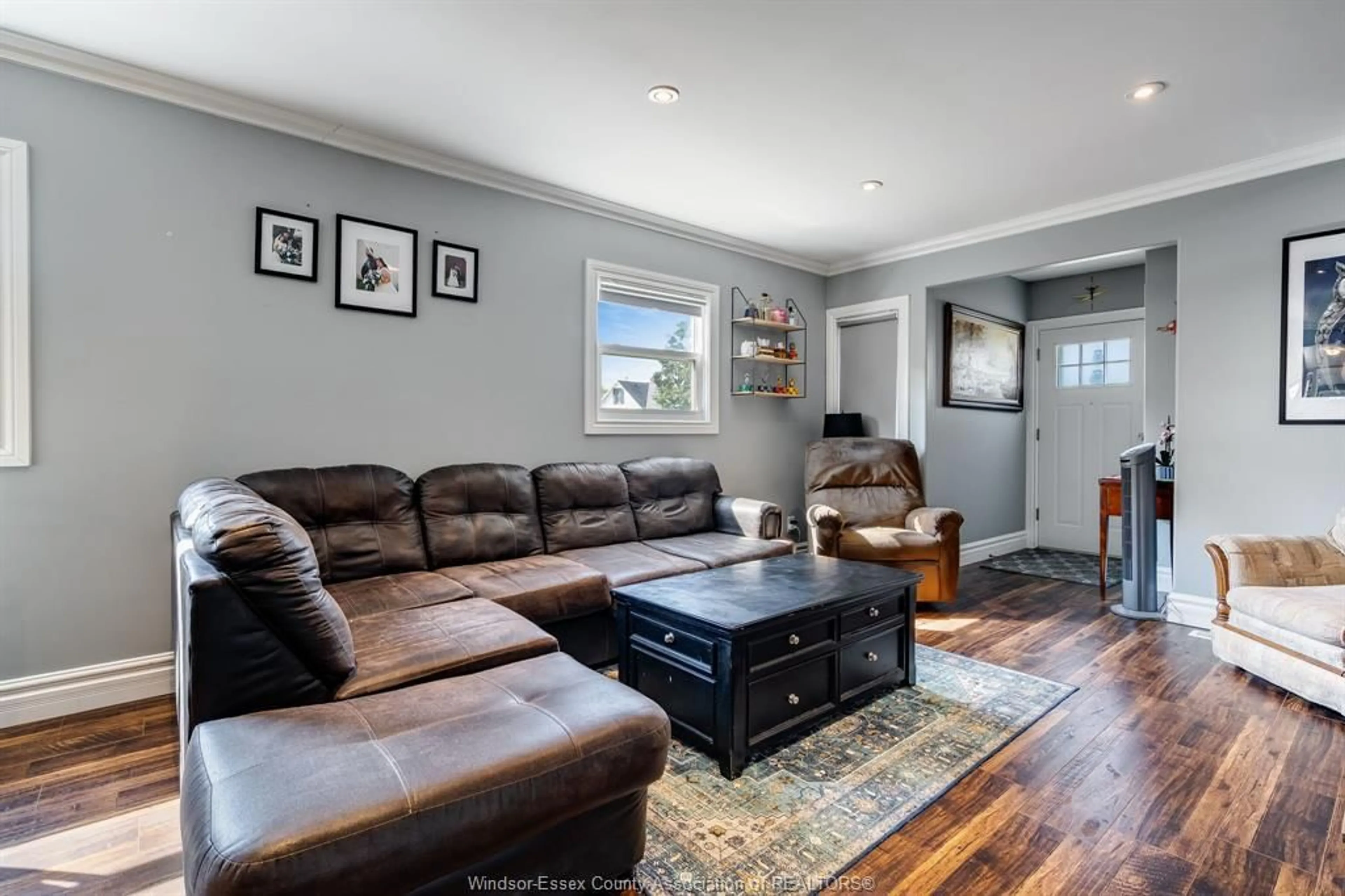Living room with furniture, unknown for 57 Watermill St, Kingsville Ontario N9Y 1E8
