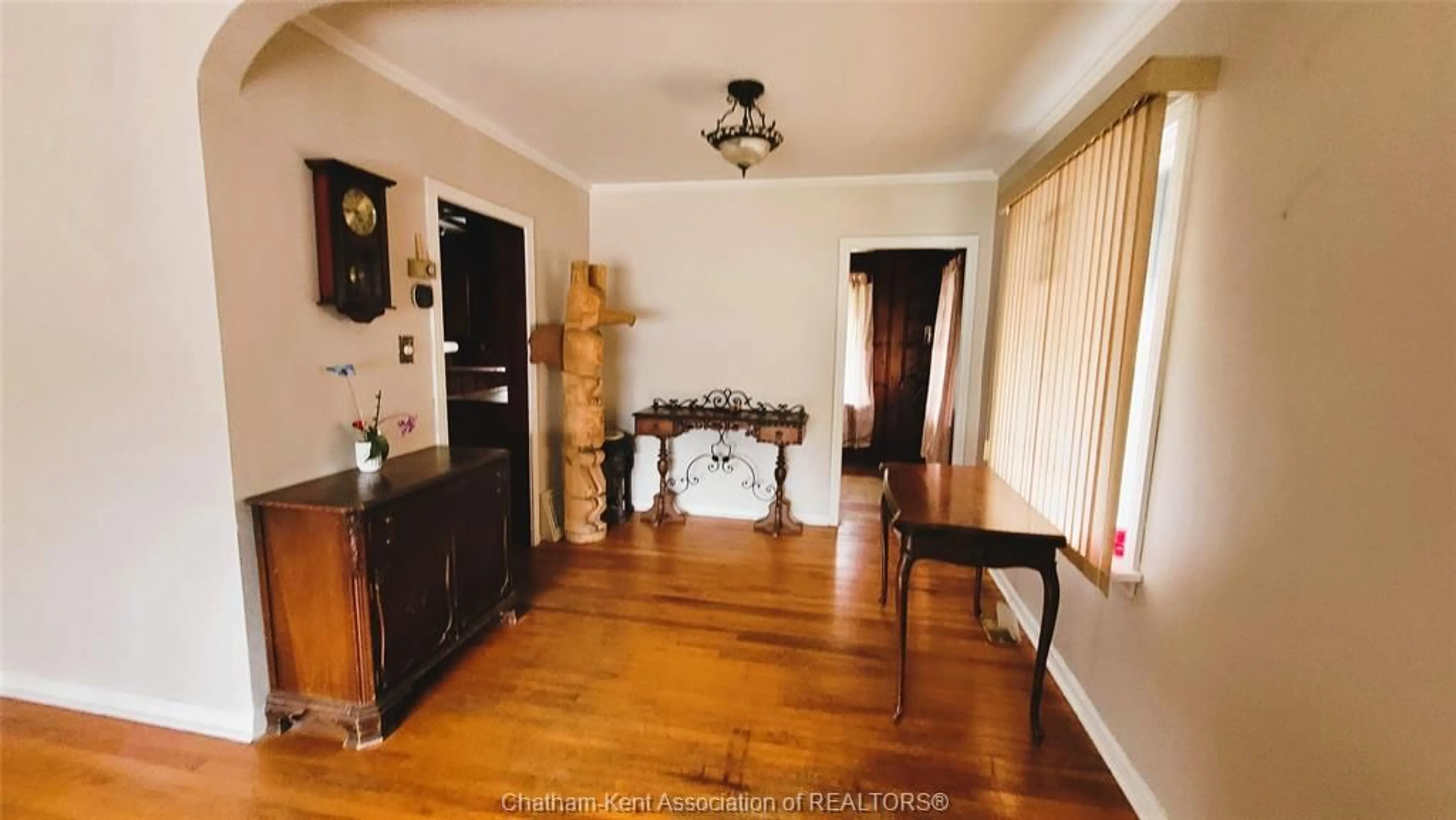 Unknown for 1720 Dufferin Ave, Wallaceburg Ontario N8A 2X4