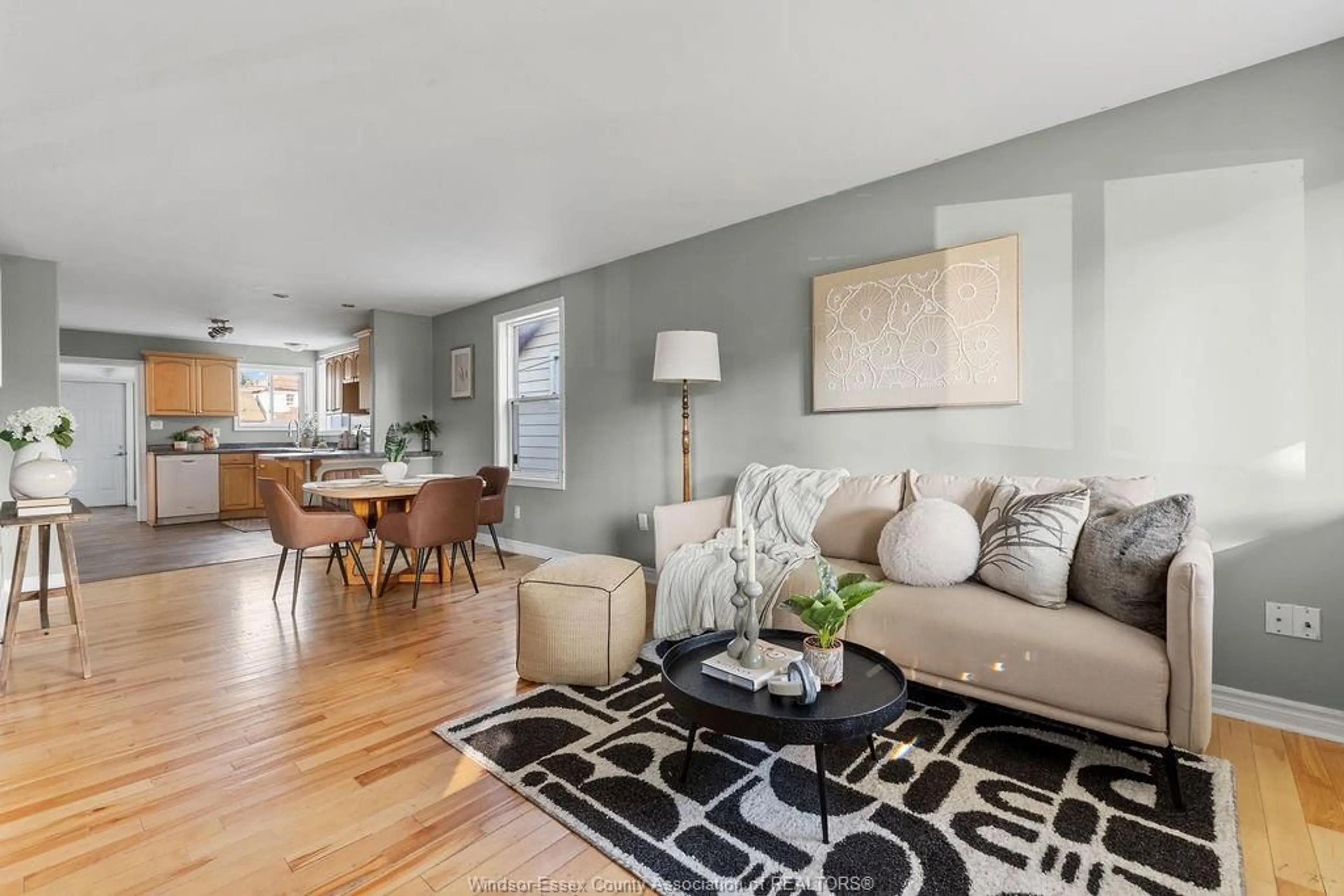 Living room with furniture, unknown for 1103 LILLIAN, Windsor Ontario N9A 1V6