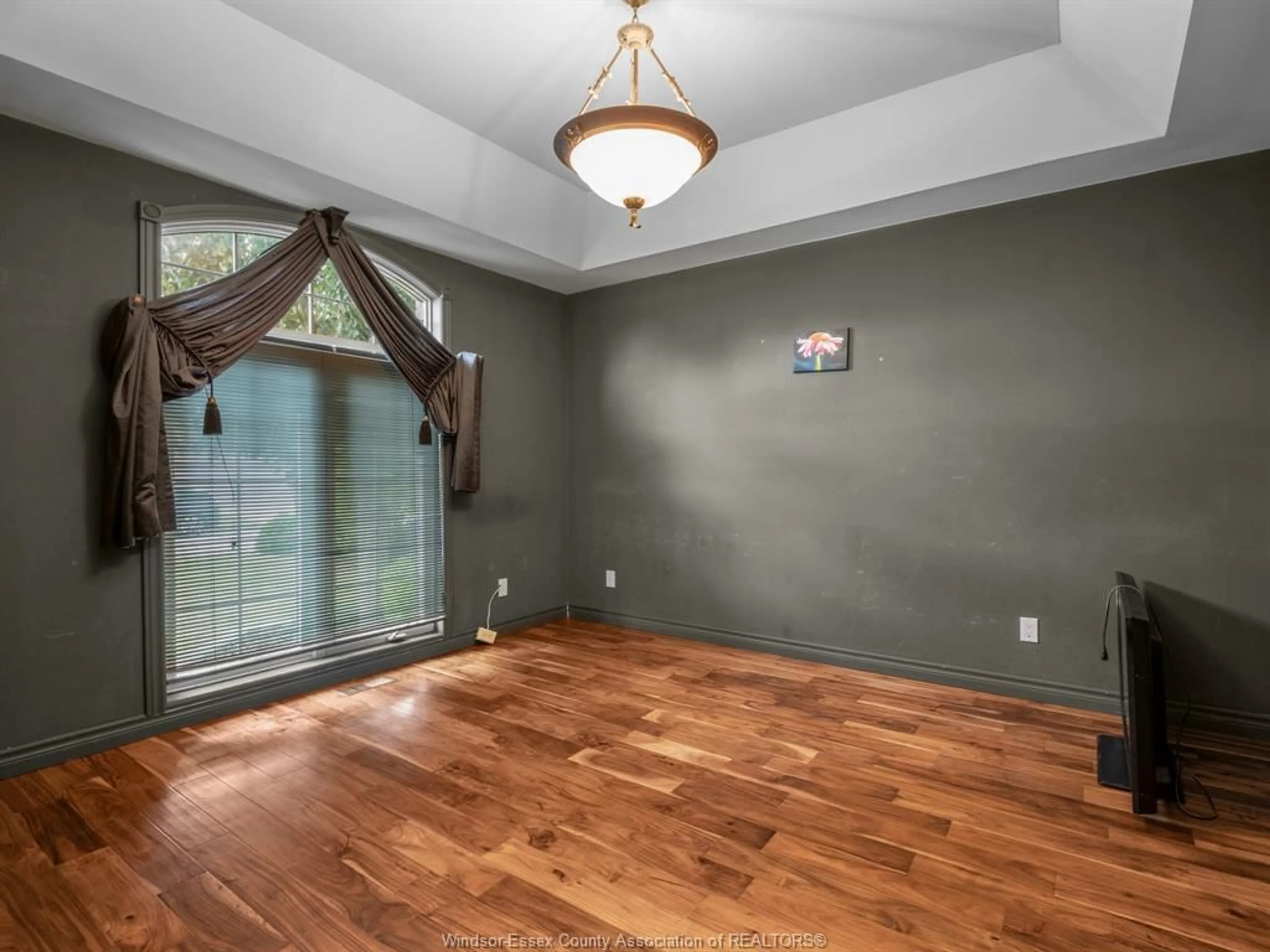 A pic of a room for 922 LAKE SHORE Dr, Windsor Ontario N9G 2R2