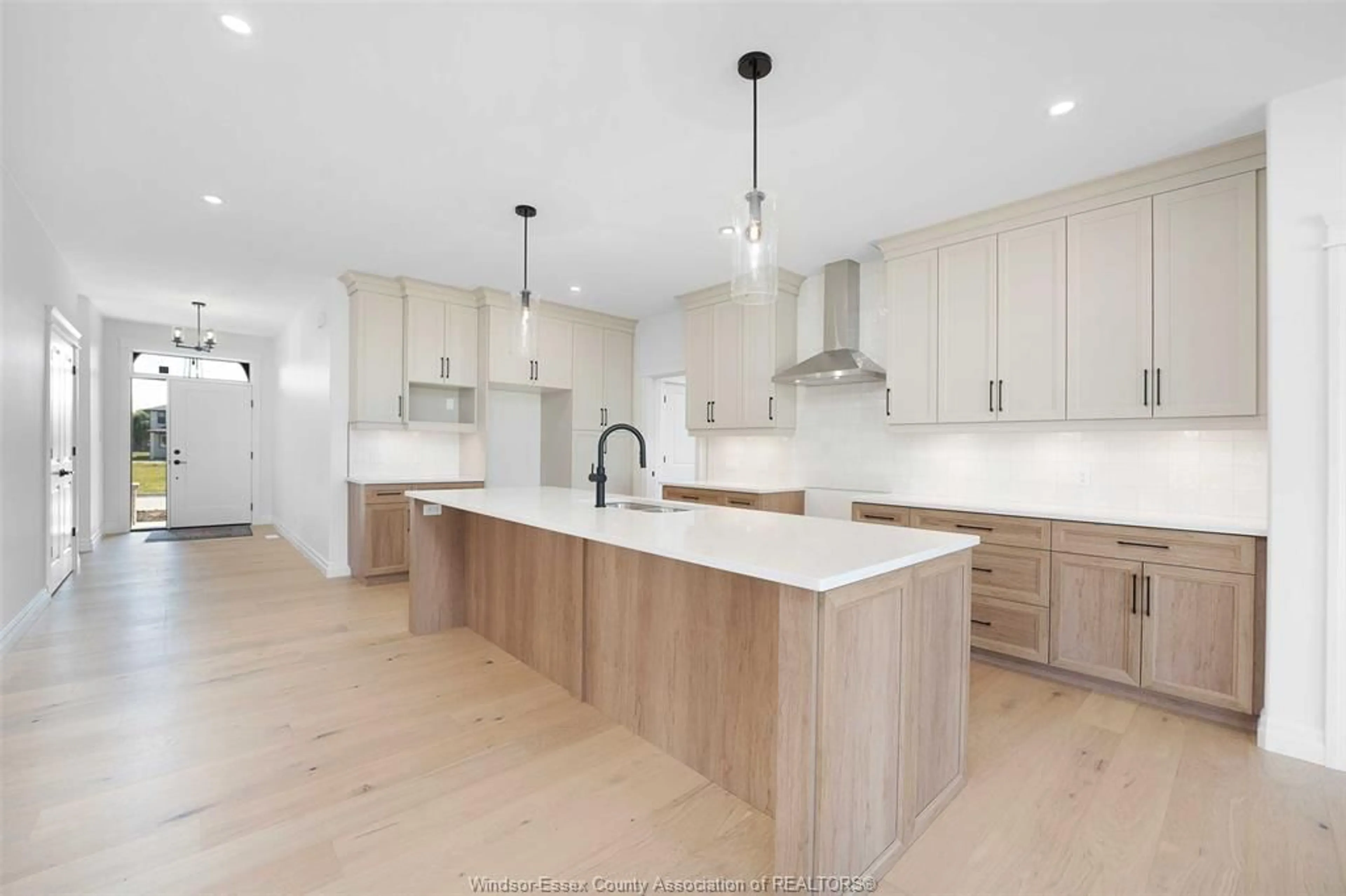 Open concept kitchen, unknown for 88 GRAF St, Harrow Ontario N0R 1G0