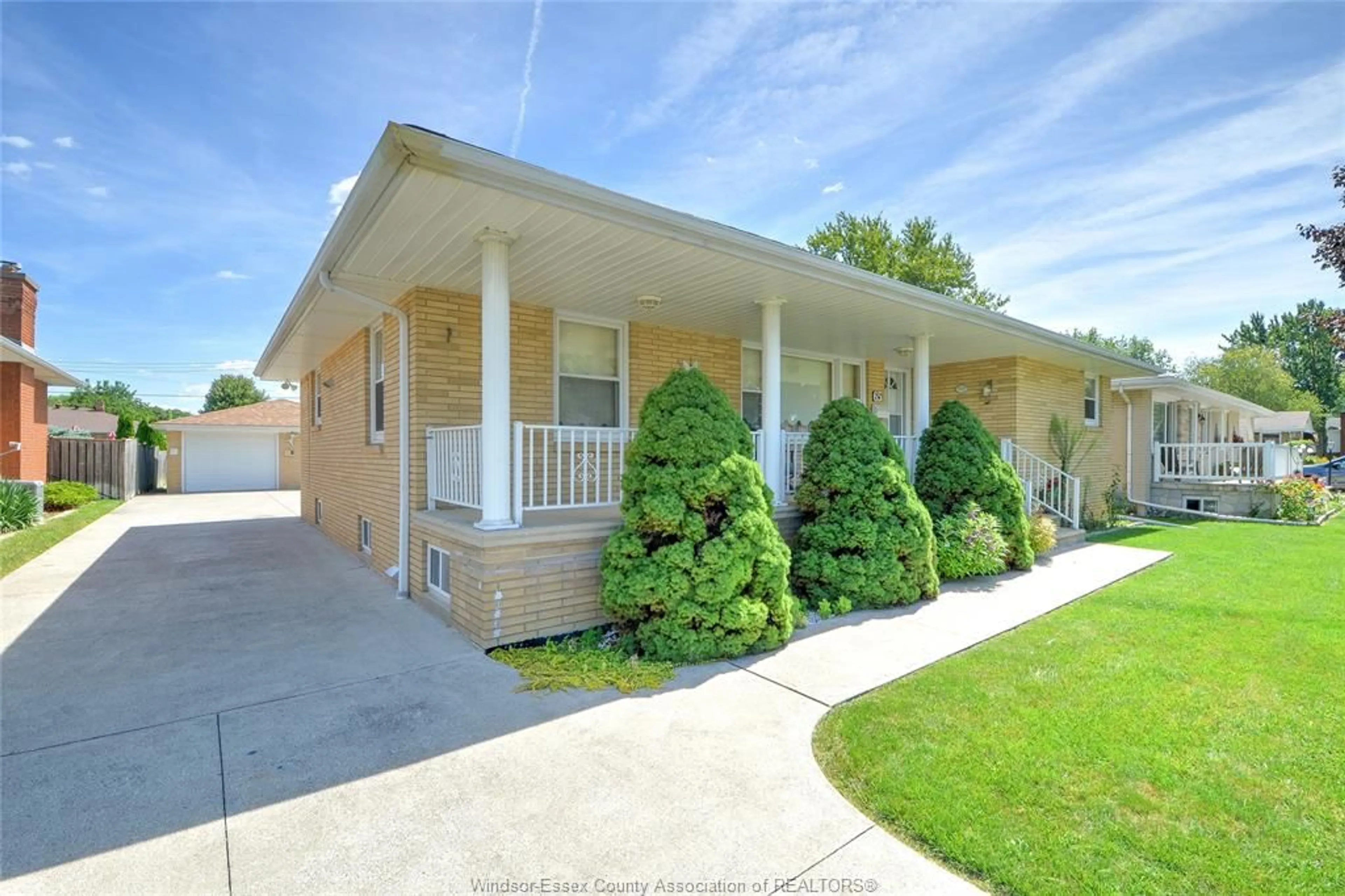 Unknown for 65 MAIN, Amherstburg Ontario N9V 2L1