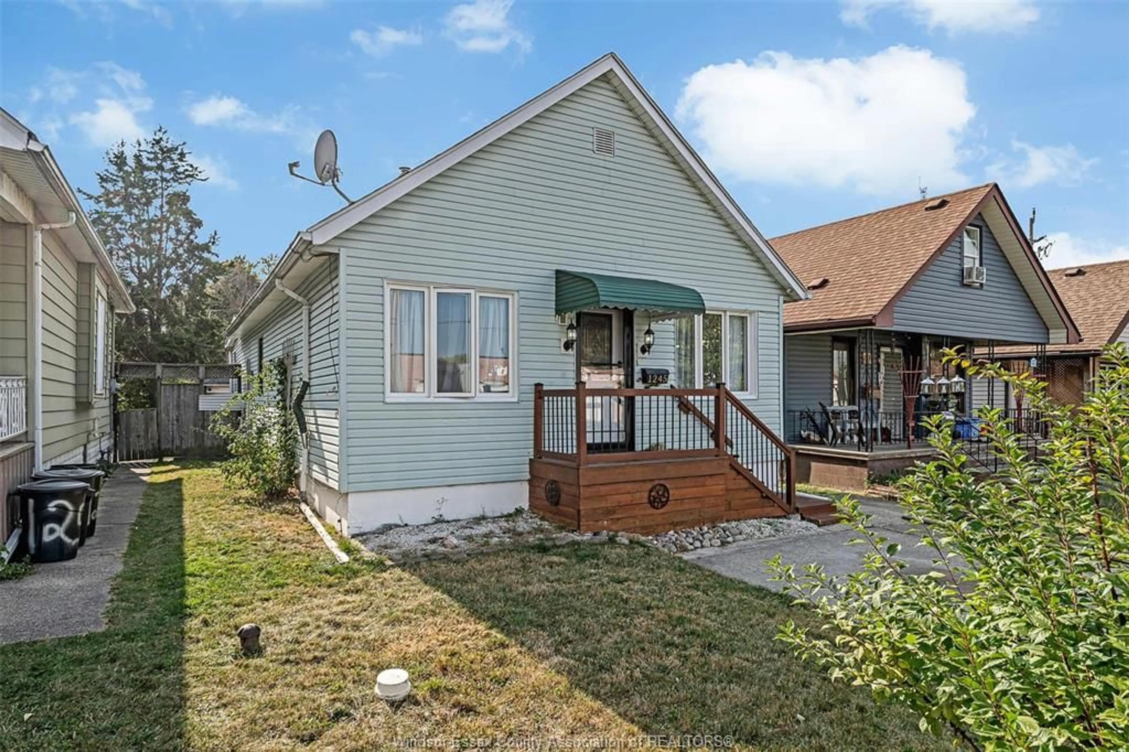 Unknown for 1245 WINDSOR Ave, Windsor Ontario N8X 3L8