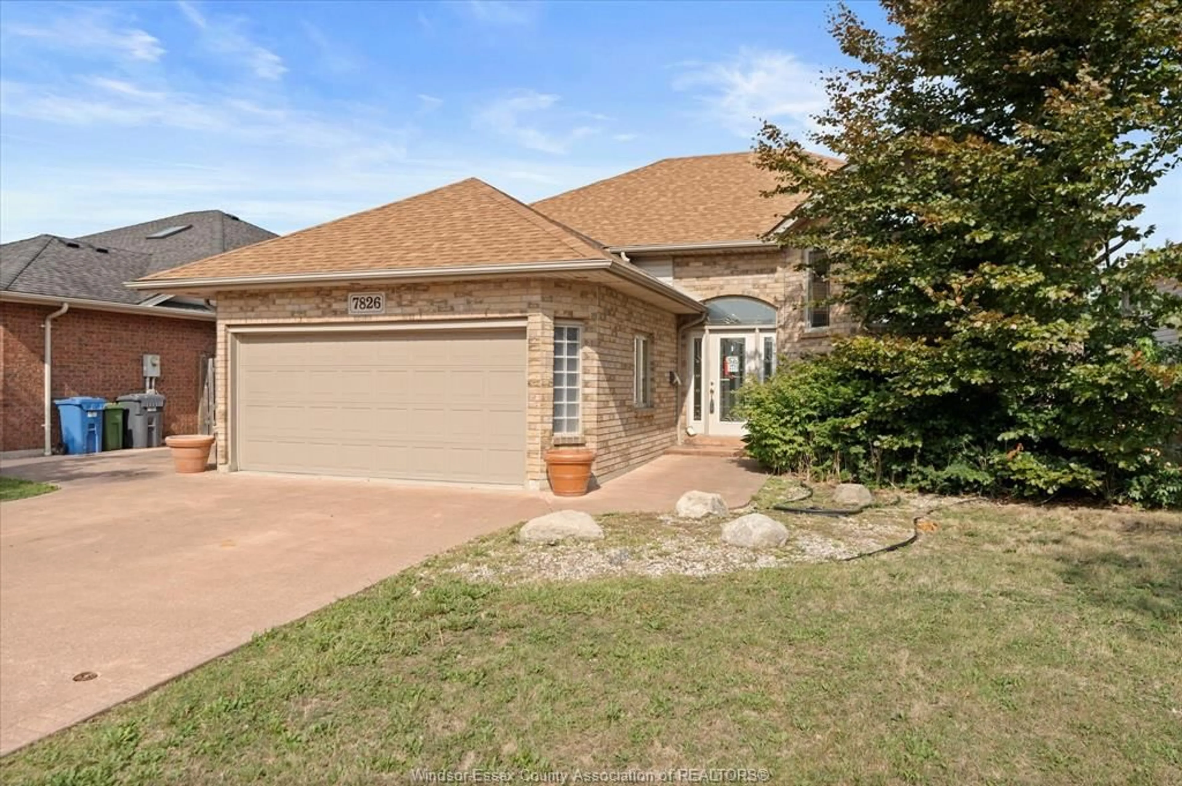 Home with brick exterior material, street for 7826 SHORAIN Grove, Windsor Ontario N8S 4V2