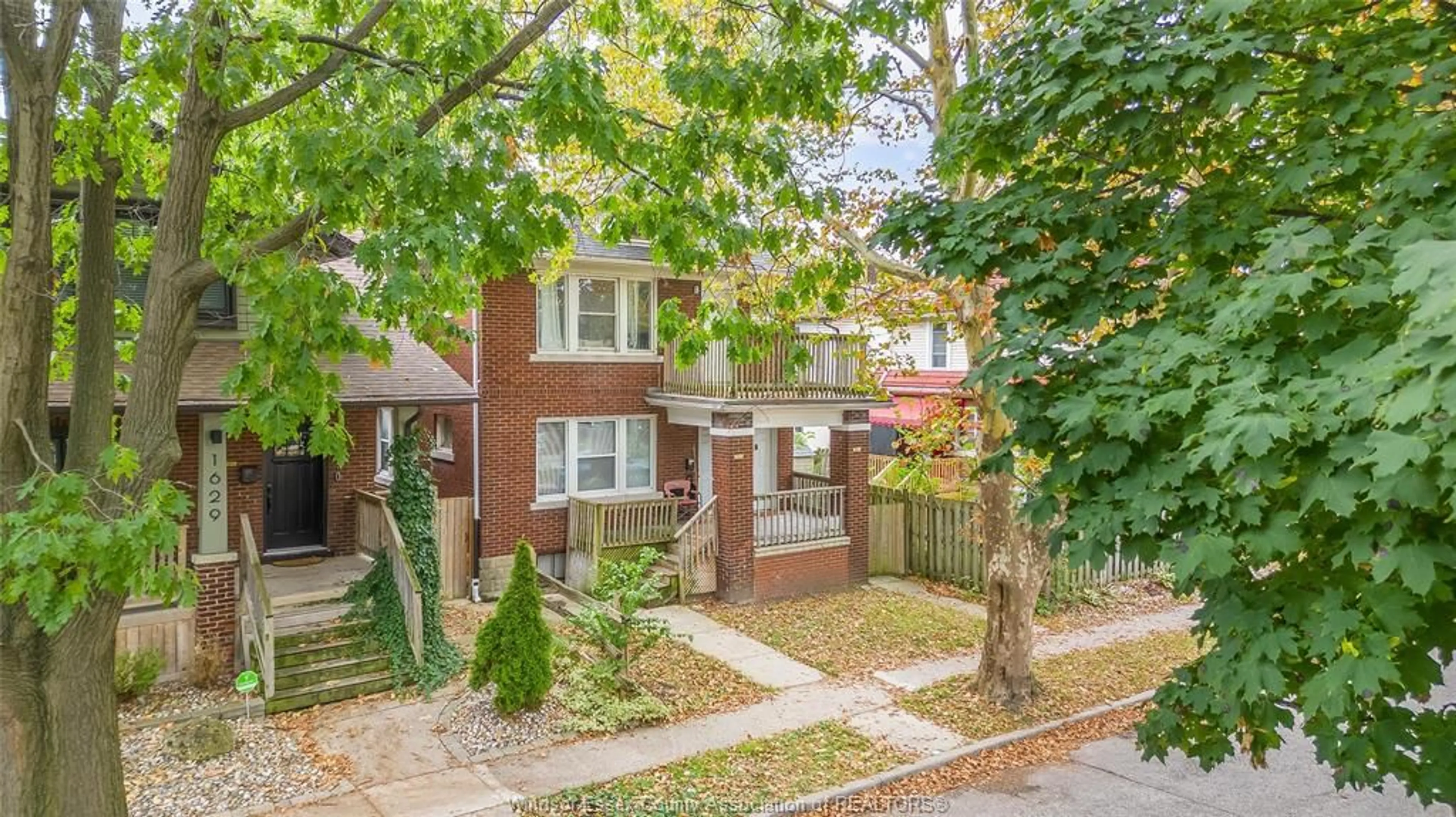 Home with brick exterior material, street for 1621-1623 CHURCH, Windsor Ontario N8X 1V6