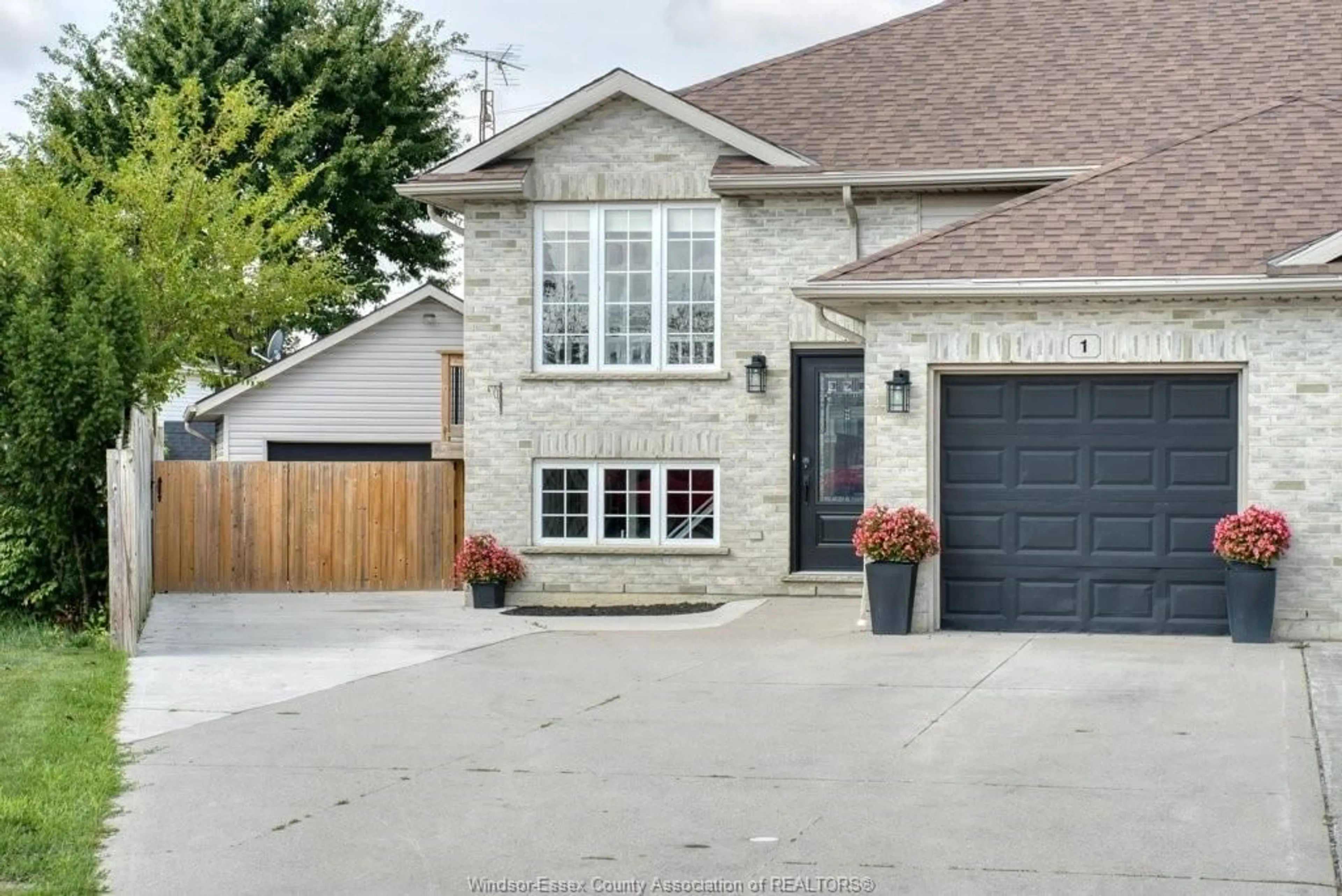 Home with brick exterior material, street for 1 REGAL Crt, Tilbury Ontario N0P 2L0