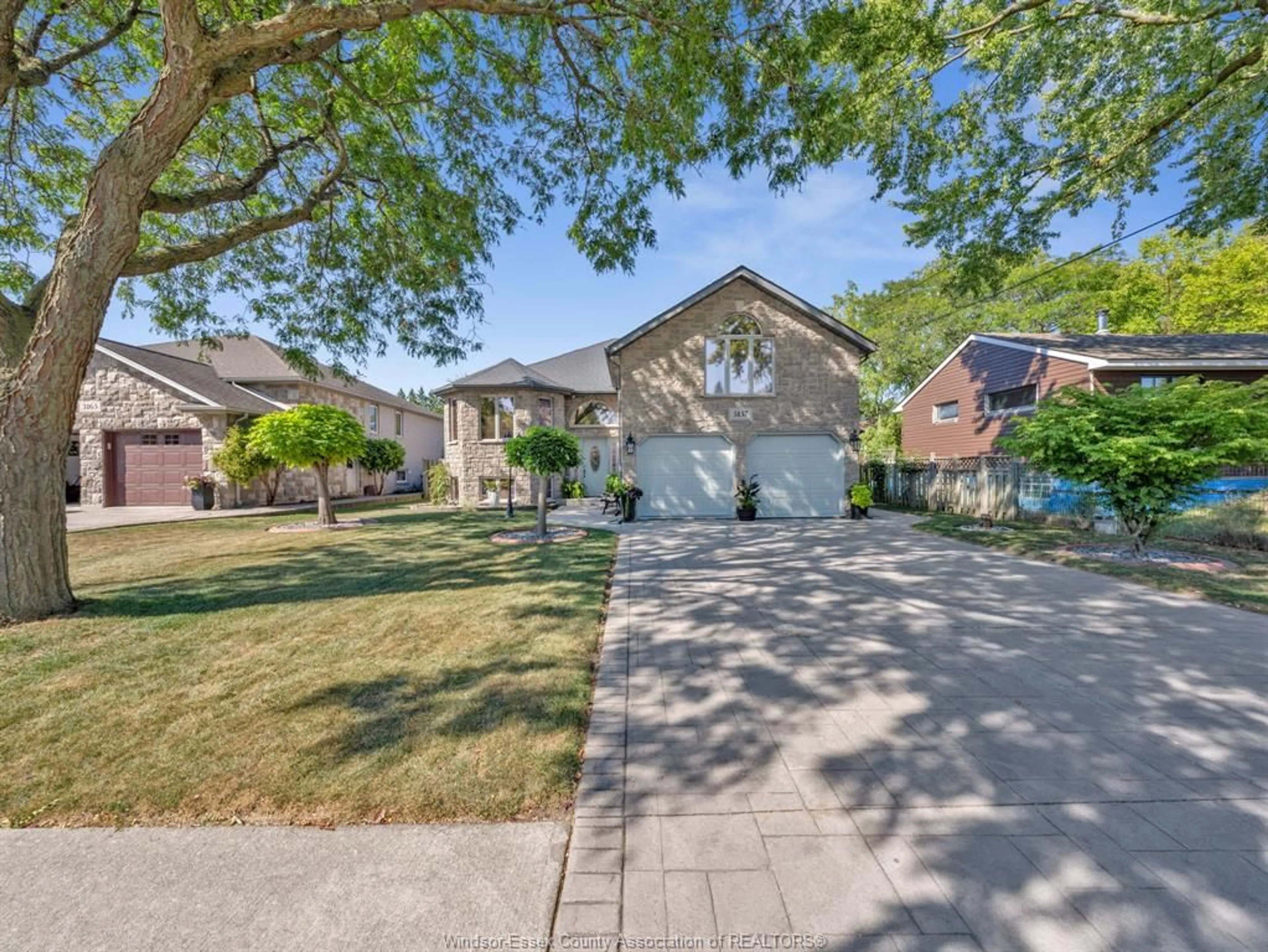 Home with brick exterior material, street for 3157 ROBINET, Windsor Ontario N8R 1P7