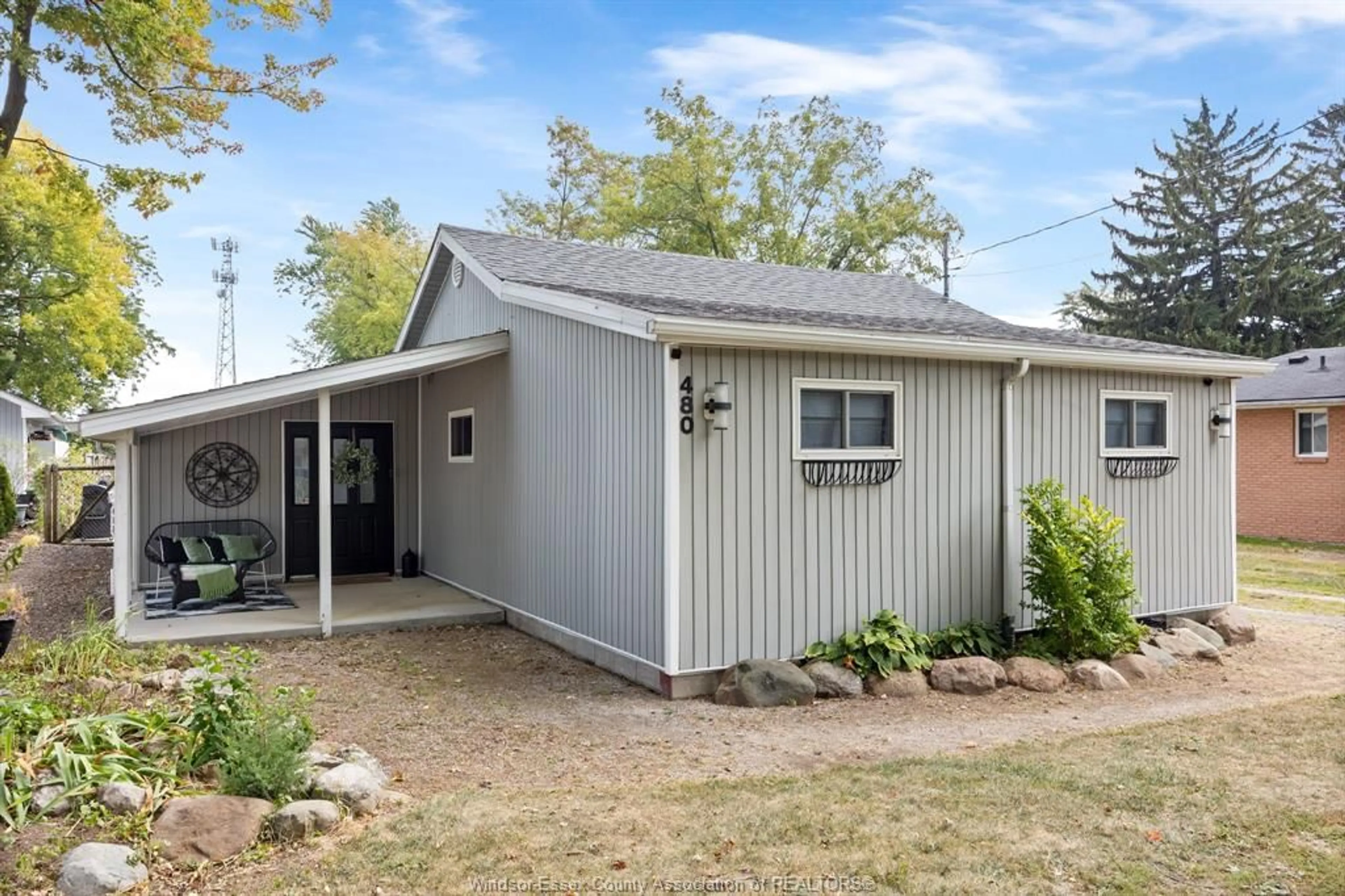 Unknown for 480 SYDENHAM St, Colchester Ontario N0R 1G0