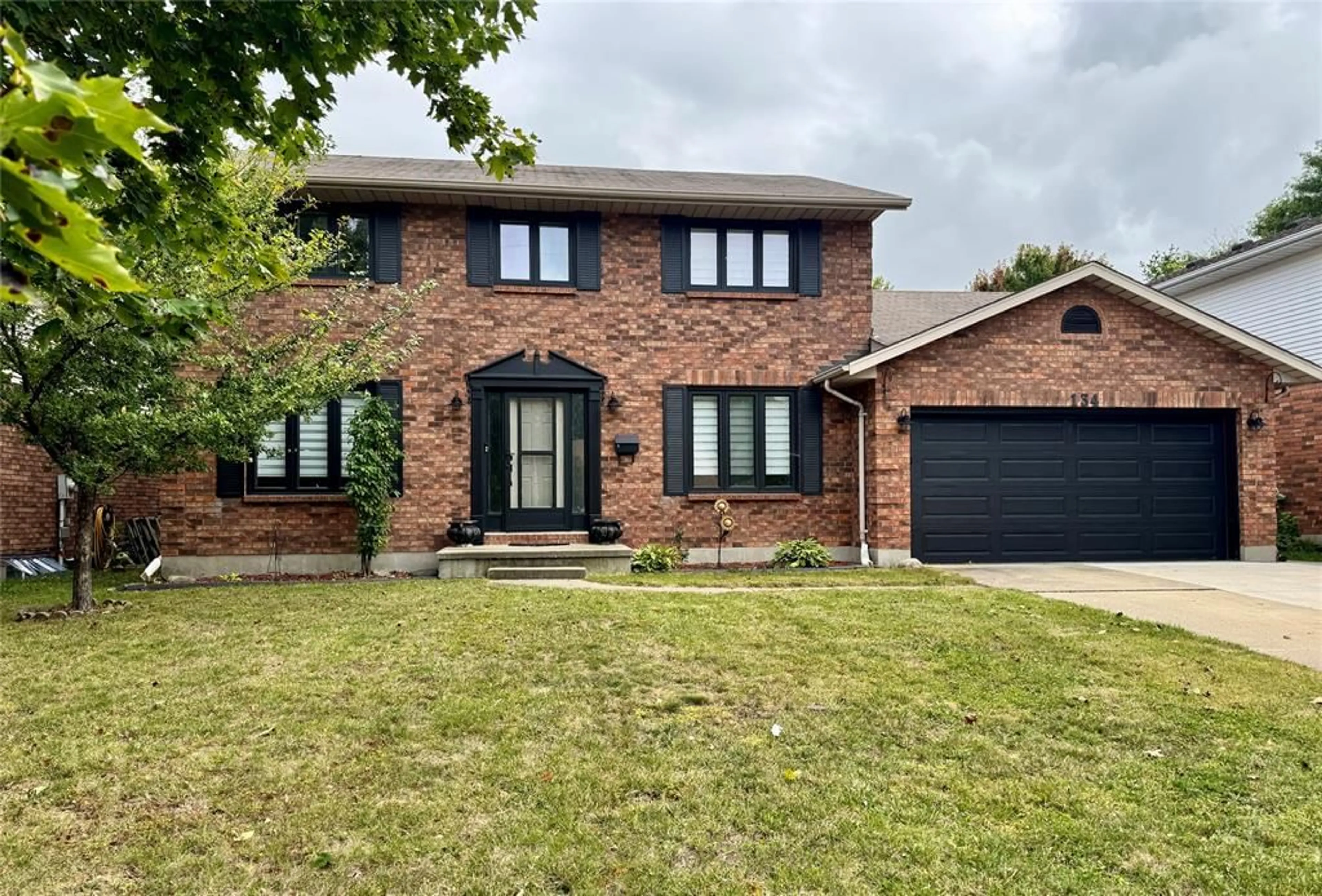 Home with brick exterior material, street for 134 CONESTOGA Dr, Sarnia Ontario N7S 5V9