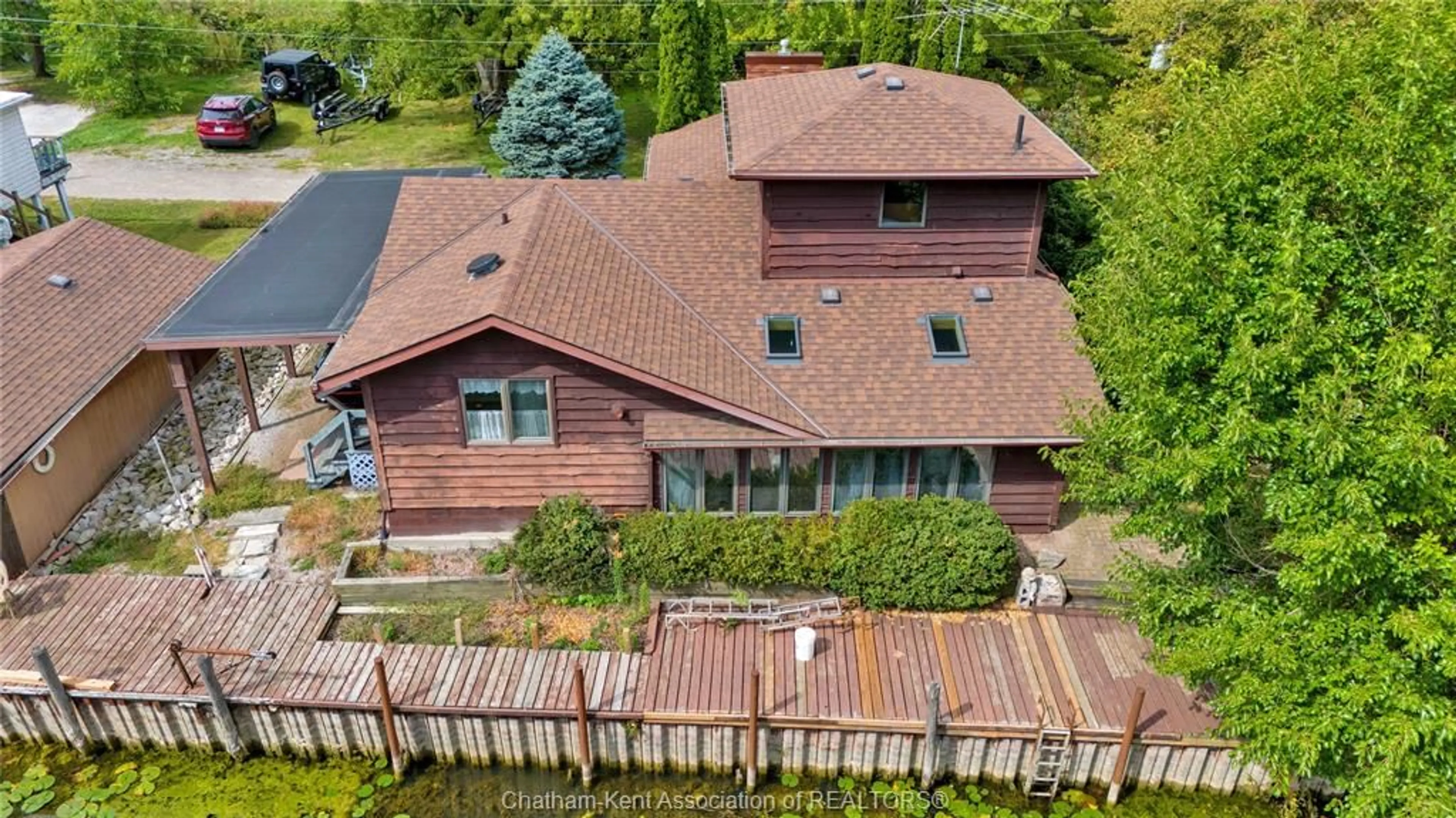 A pic from outside/outdoor area/front of a property/back of a property/a pic from drone, unknown for 7192 BASSETTE Line, Mitchell's Bay Ontario N0P 1L0