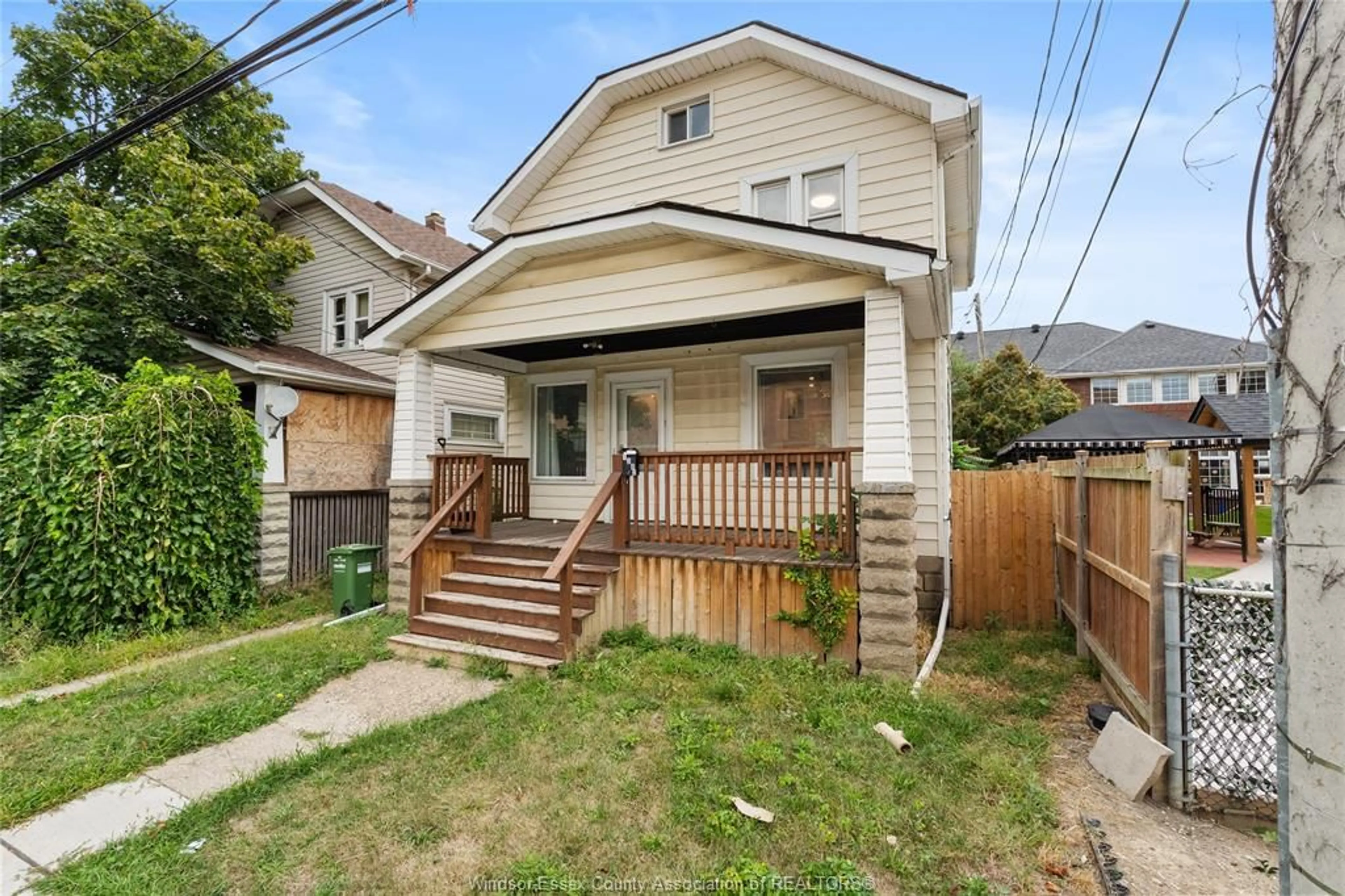 Unknown for 1382 PELISSIER, Windsor Ontario N8X 1M5