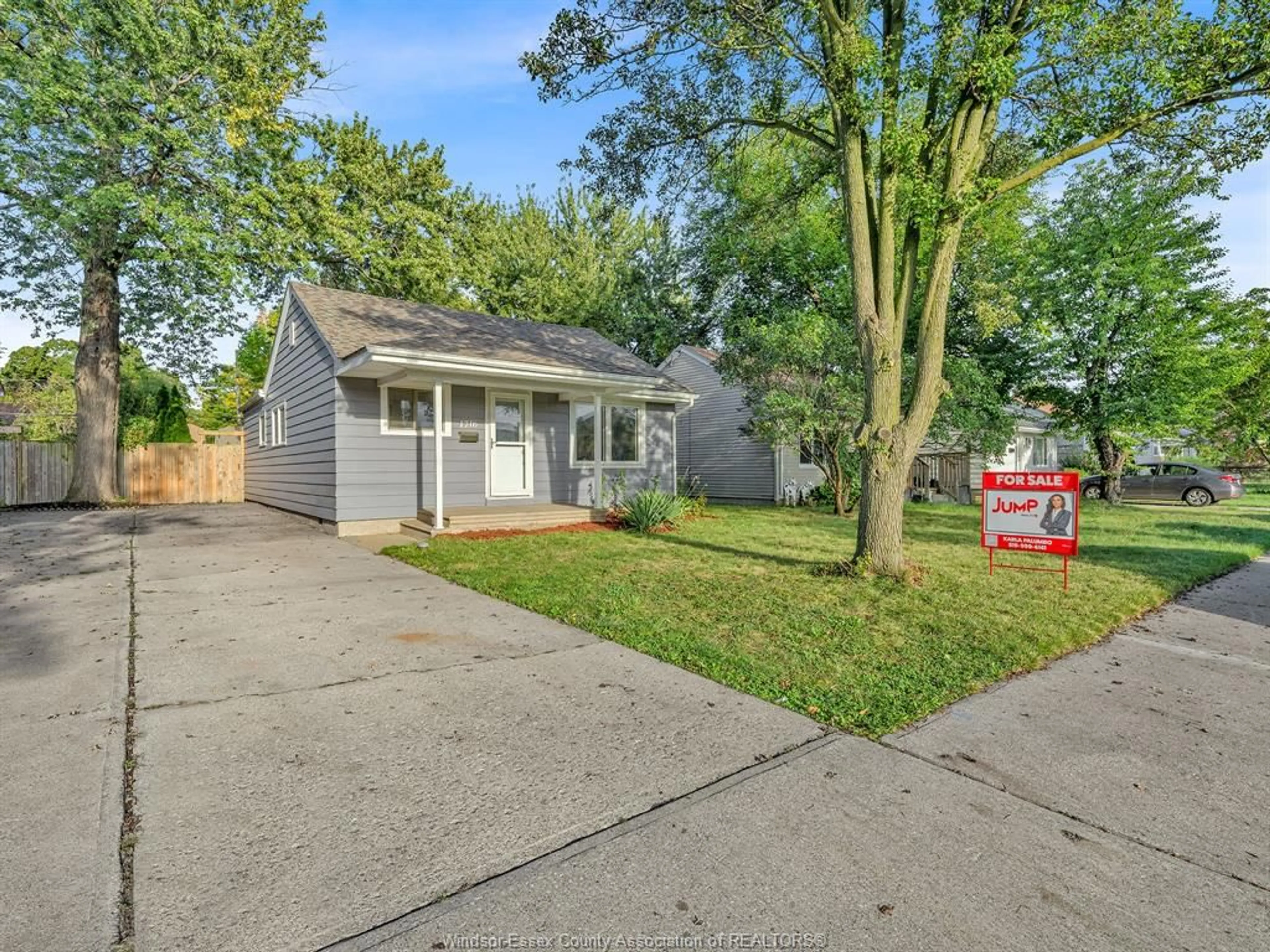 Unknown for 1716 BENJAMIN, Windsor Ontario N8Y 4W6
