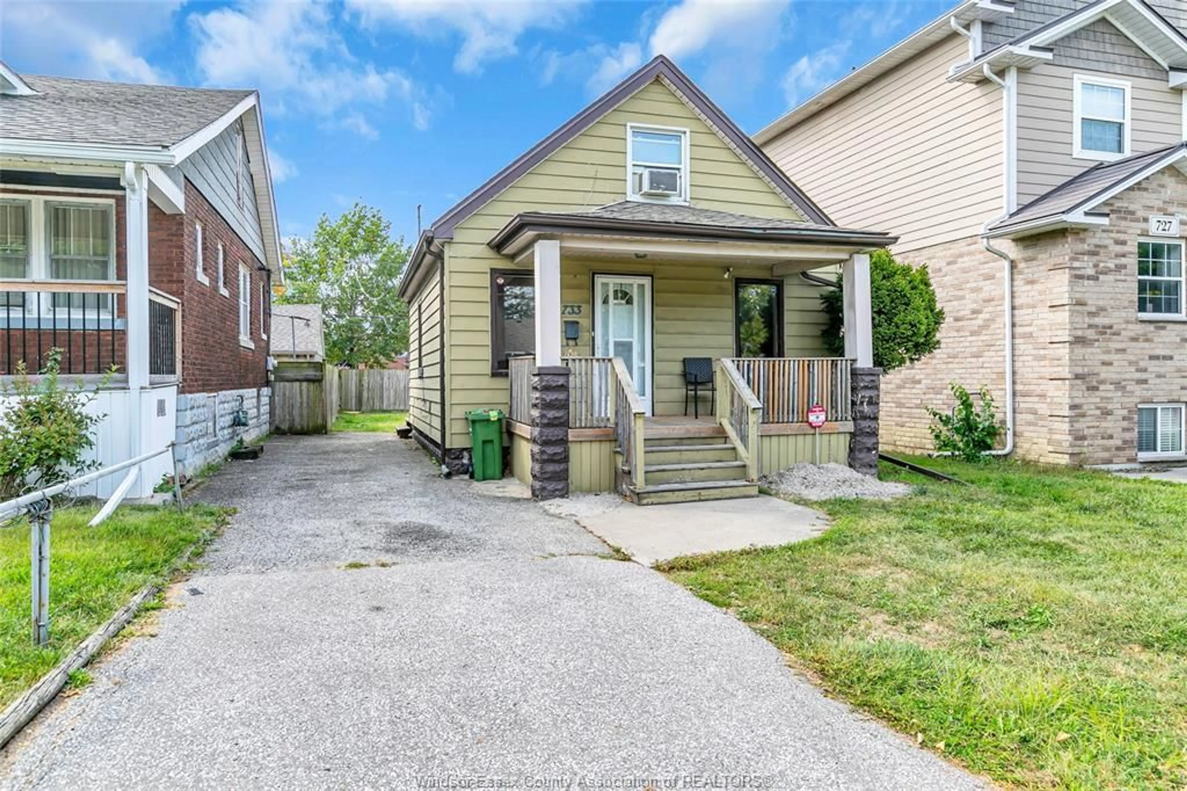 Unknown for 733 RANDOLPH, Windsor Ontario N9B 2T7