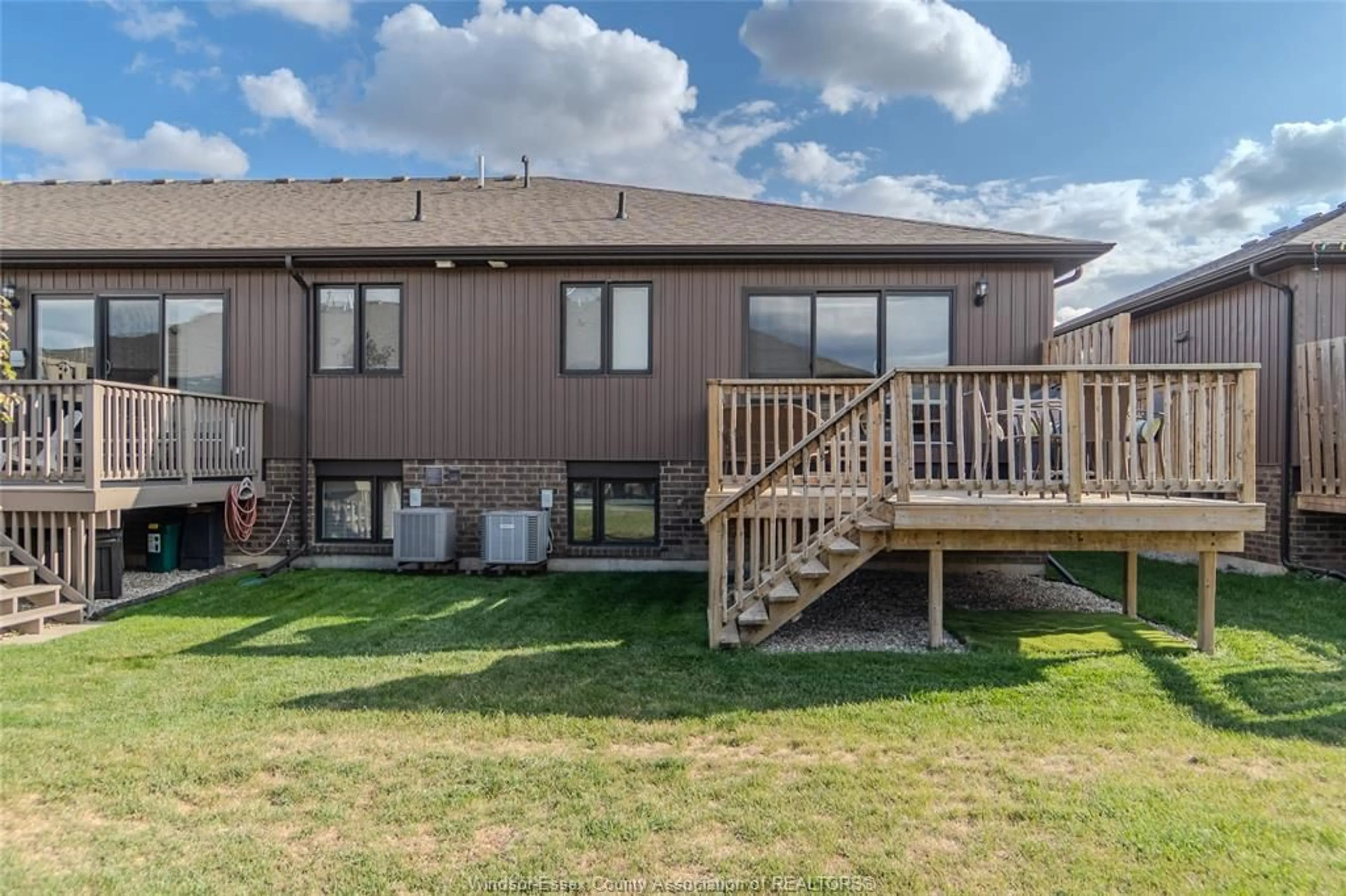 Unknown for 11948 Thistledown, Windsor Ontario N8P 0B7