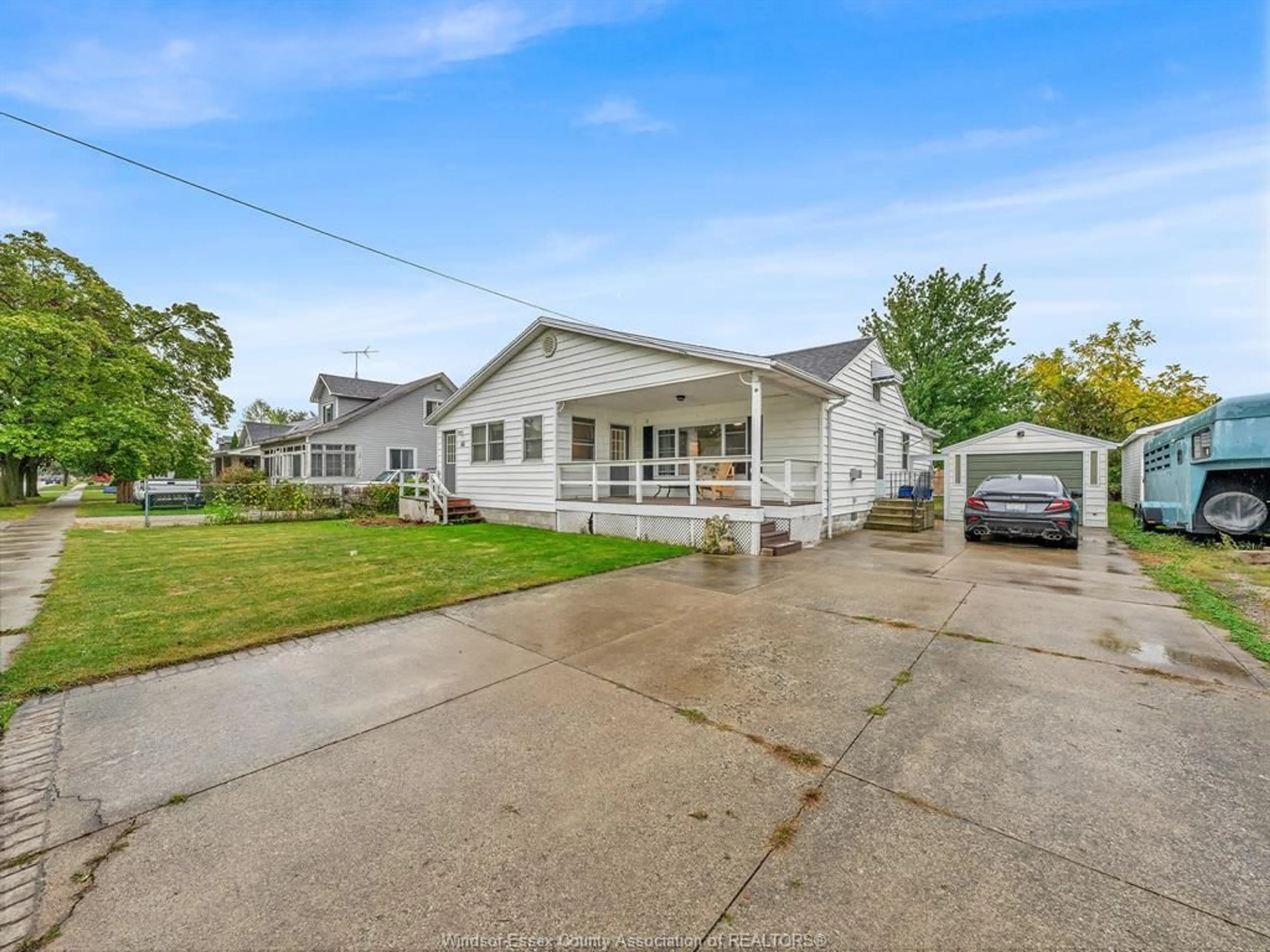 A pic from outside/outdoor area/front of a property/back of a property/a pic from drone, street for 44 Fort St, Tilbury Ontario N0P 2L0