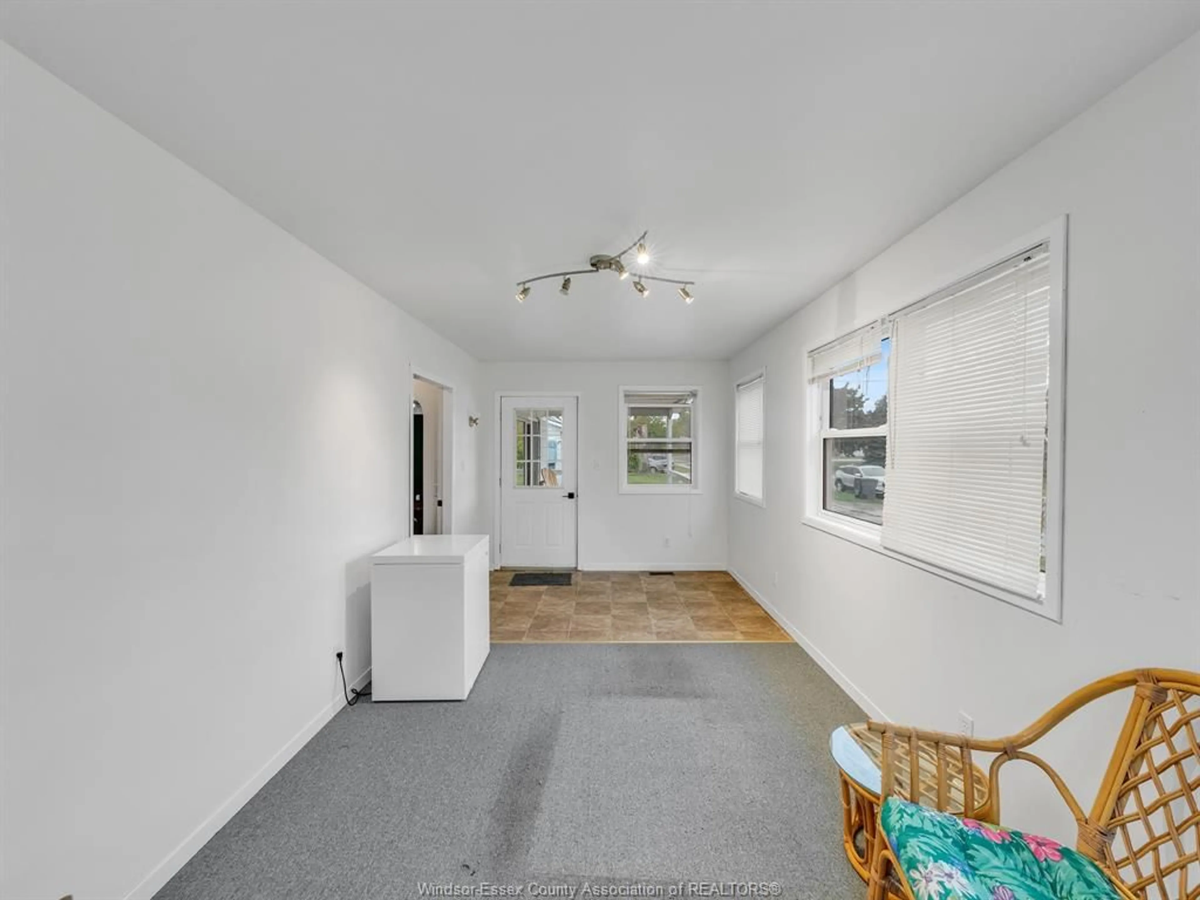 A pic of a room for 44 Fort St, Tilbury Ontario N0P 2L0