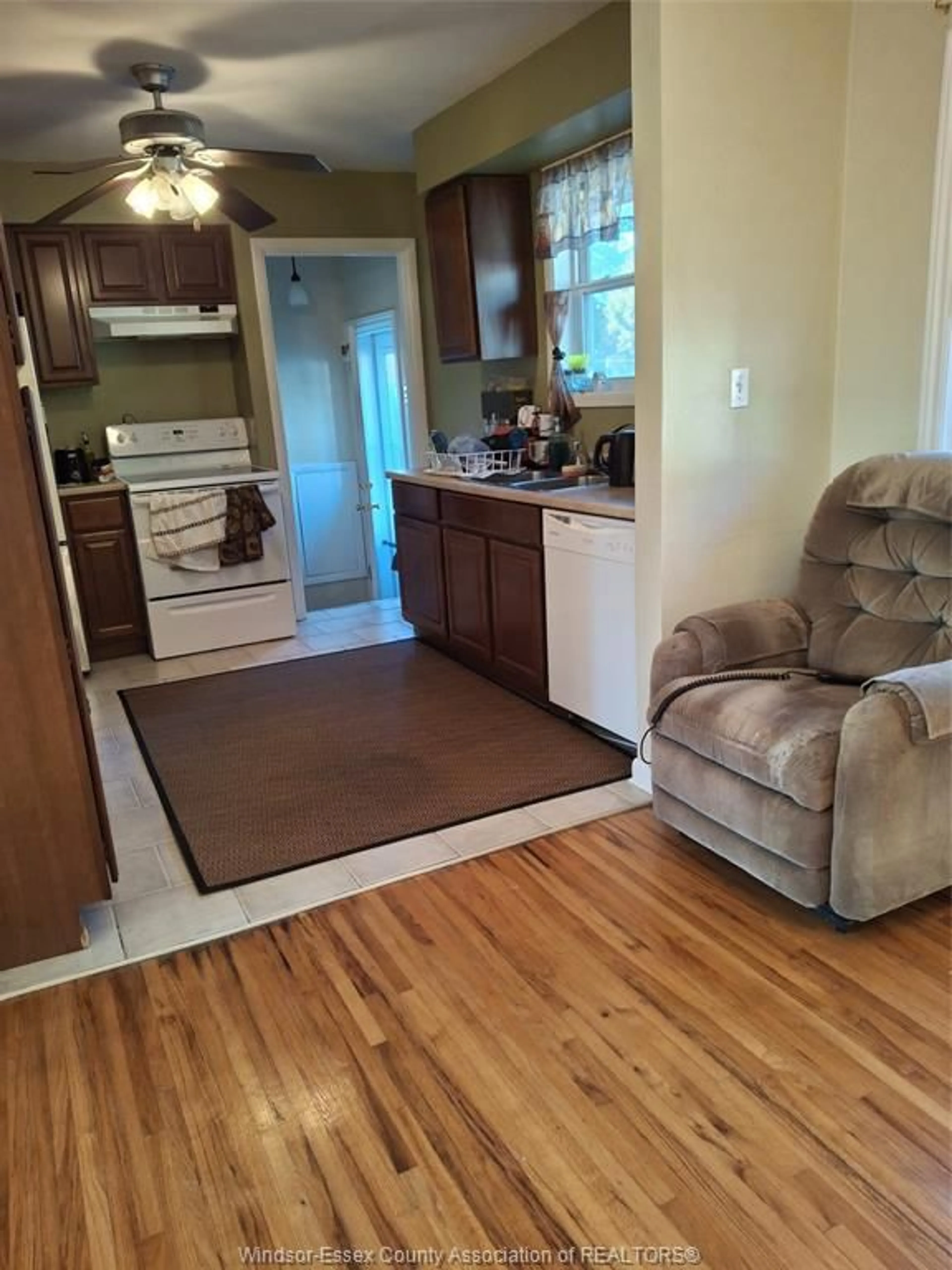 Unknown for 3186 MMARK Ave, Windsor Ontario N9E 2W8
