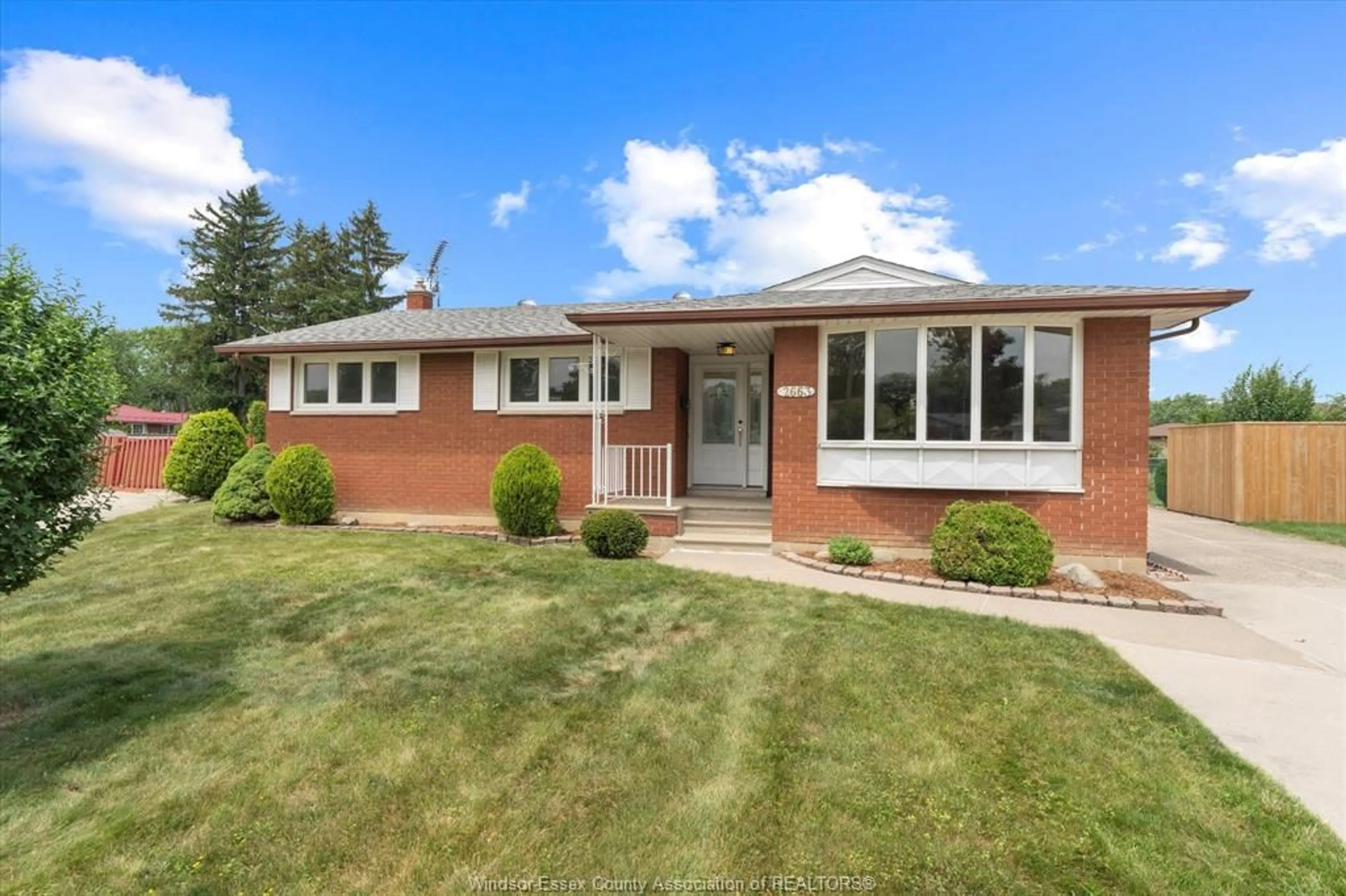 Home with brick exterior material, street for 2663 ARMSTRONG, Windsor Ontario N8T 2G2