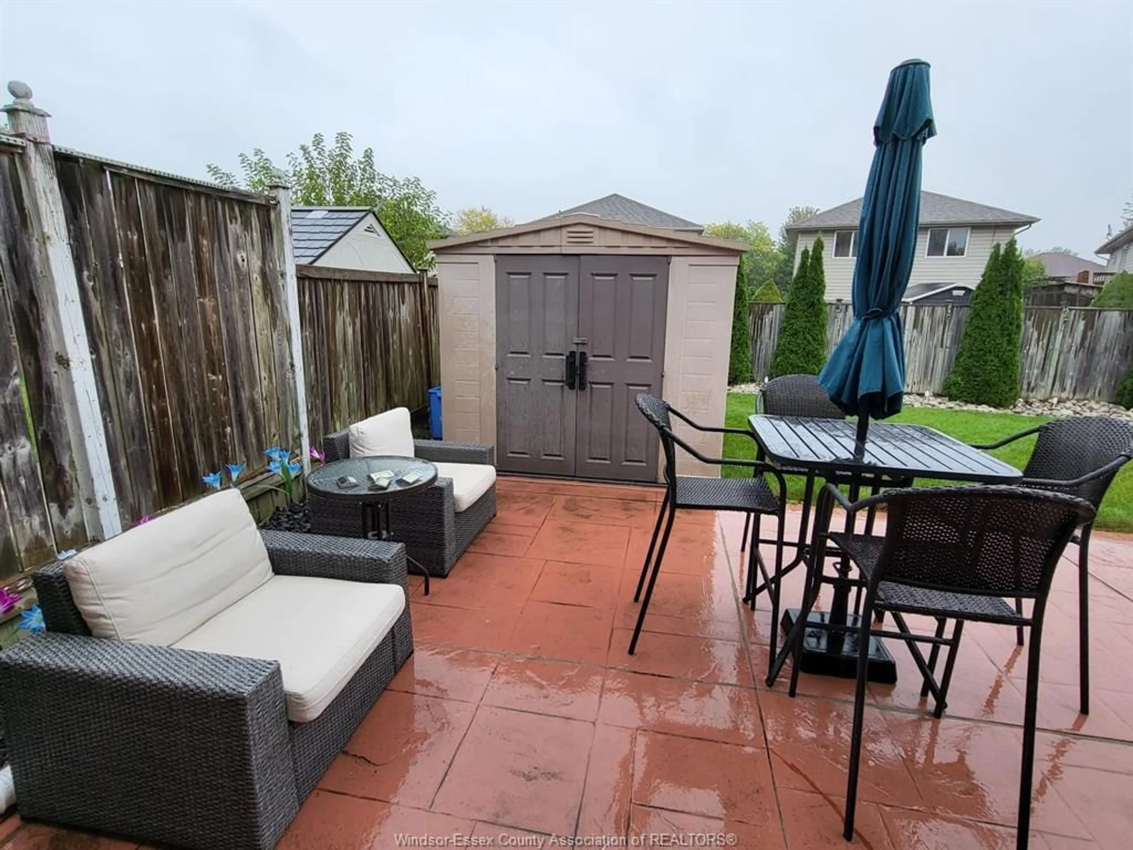 Patio, street for 1020 PEACH BLOSSOM Cres, Windsor Ontario N9G 2R5