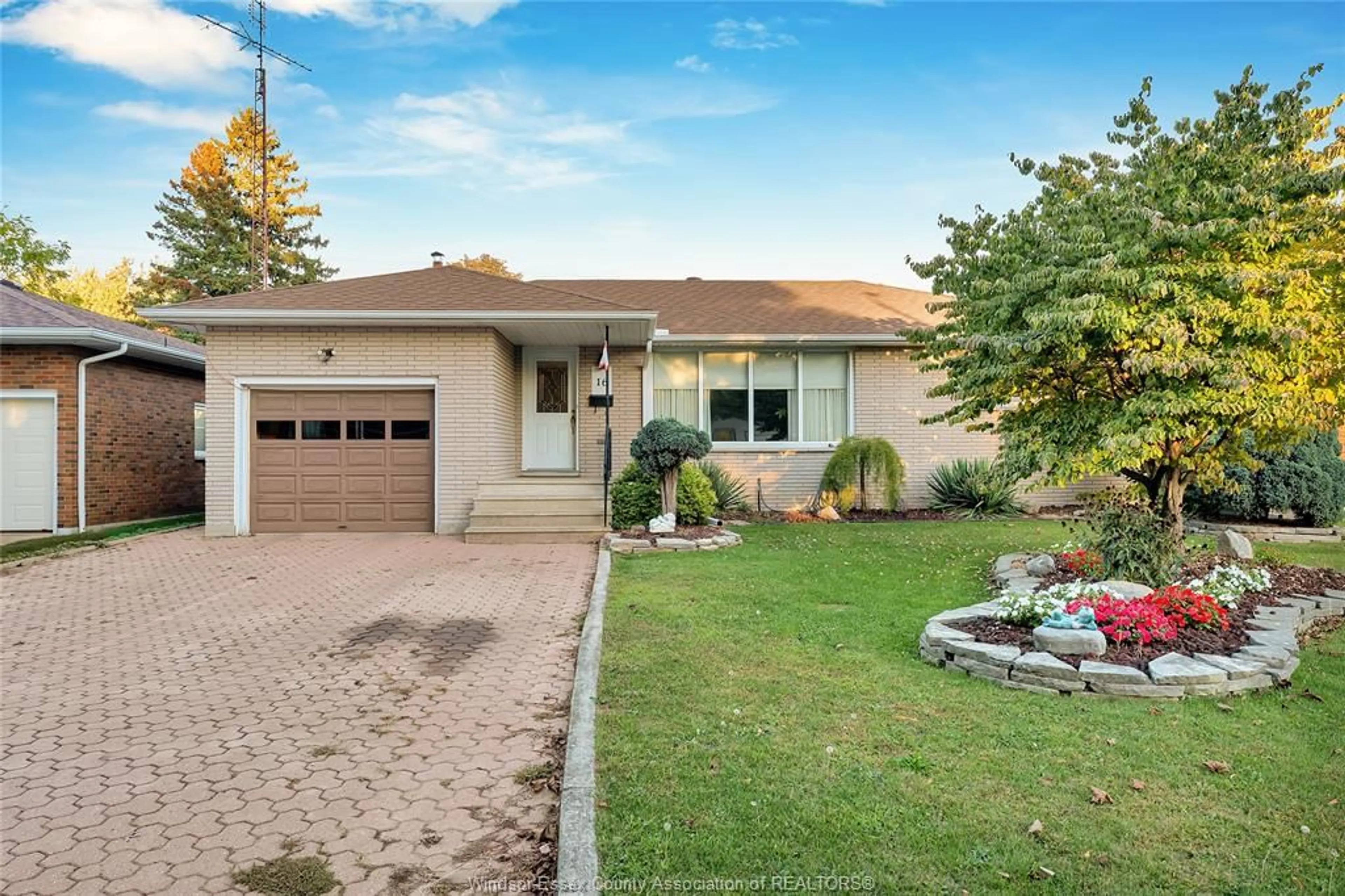 Home with brick exterior material, street for 16 LONGFELLOW Lane, Leamington Ontario N8H 2R9
