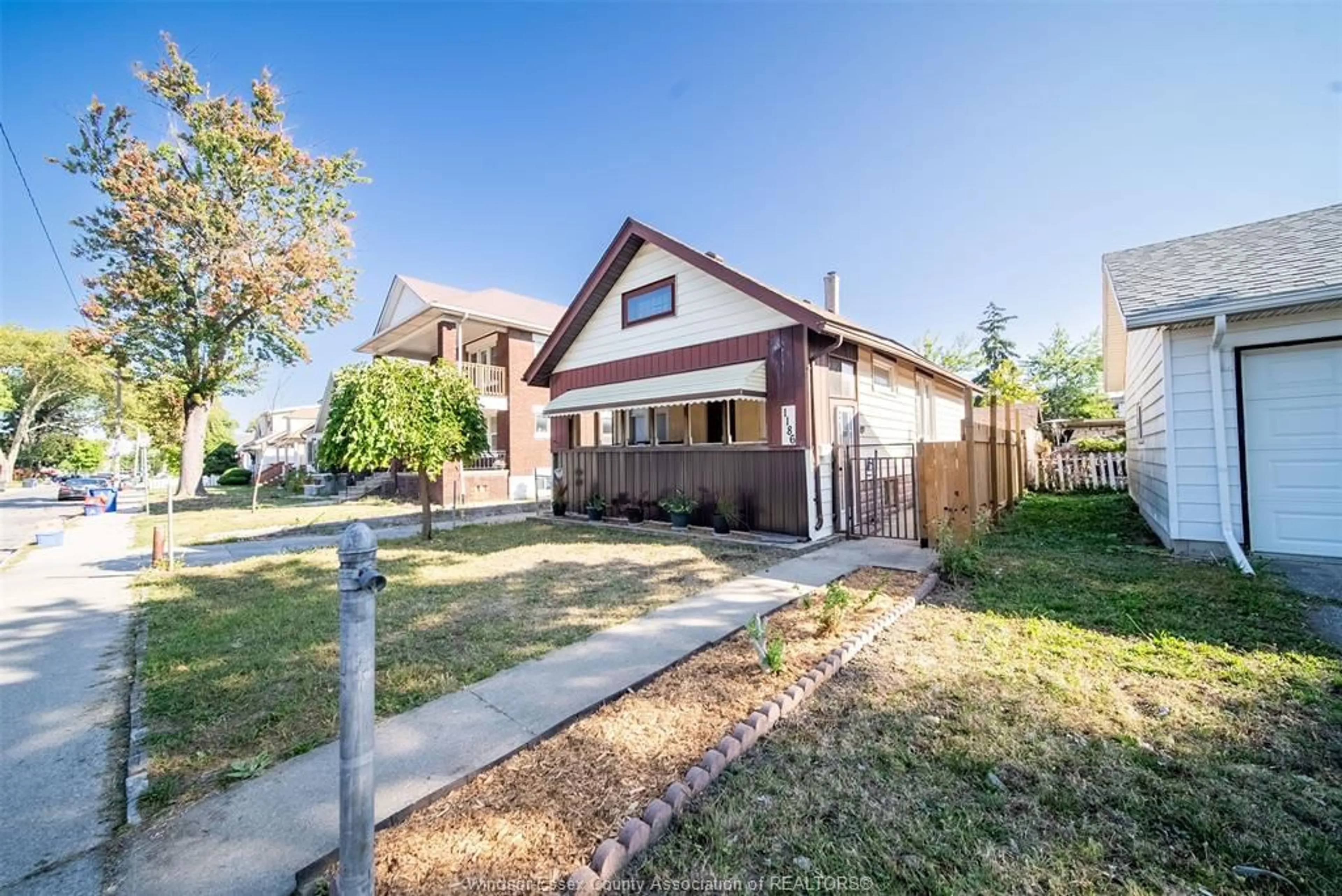 Unknown for 1186 PIERRE Ave, Windsor Ontario N9A 2L4
