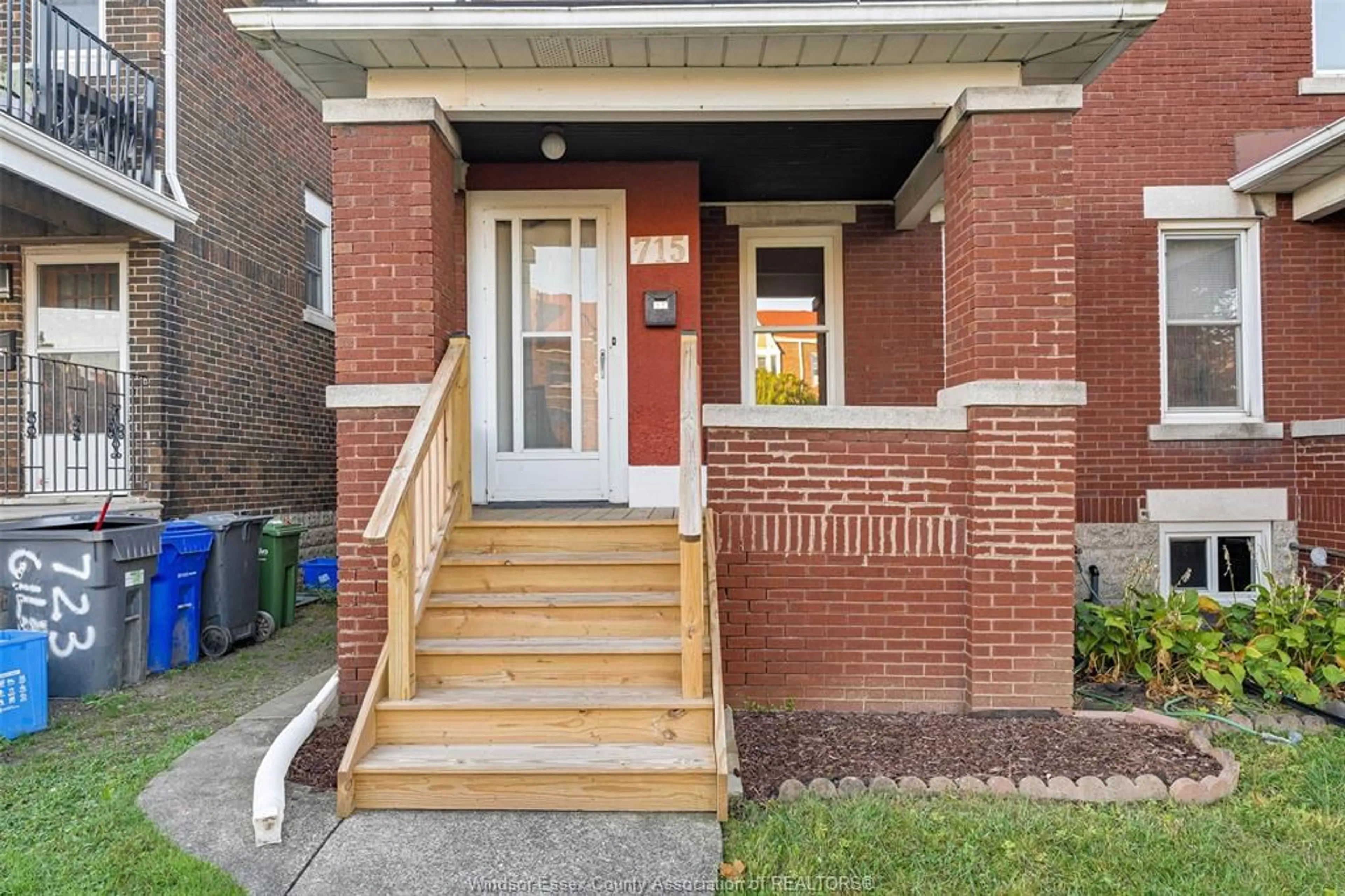 Home with brick exterior material, street for 707-715 GILES Blvd, Windsor Ontario N9A 4E5