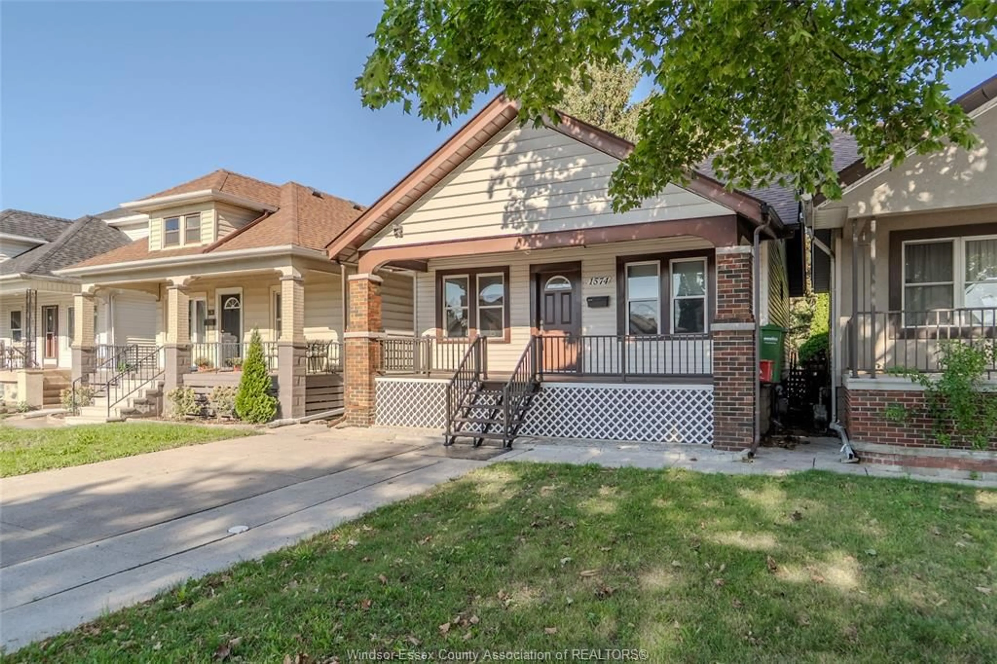 Home with brick exterior material, street for 1574 Pierre Ave, Windsor Ontario N8X 4P5