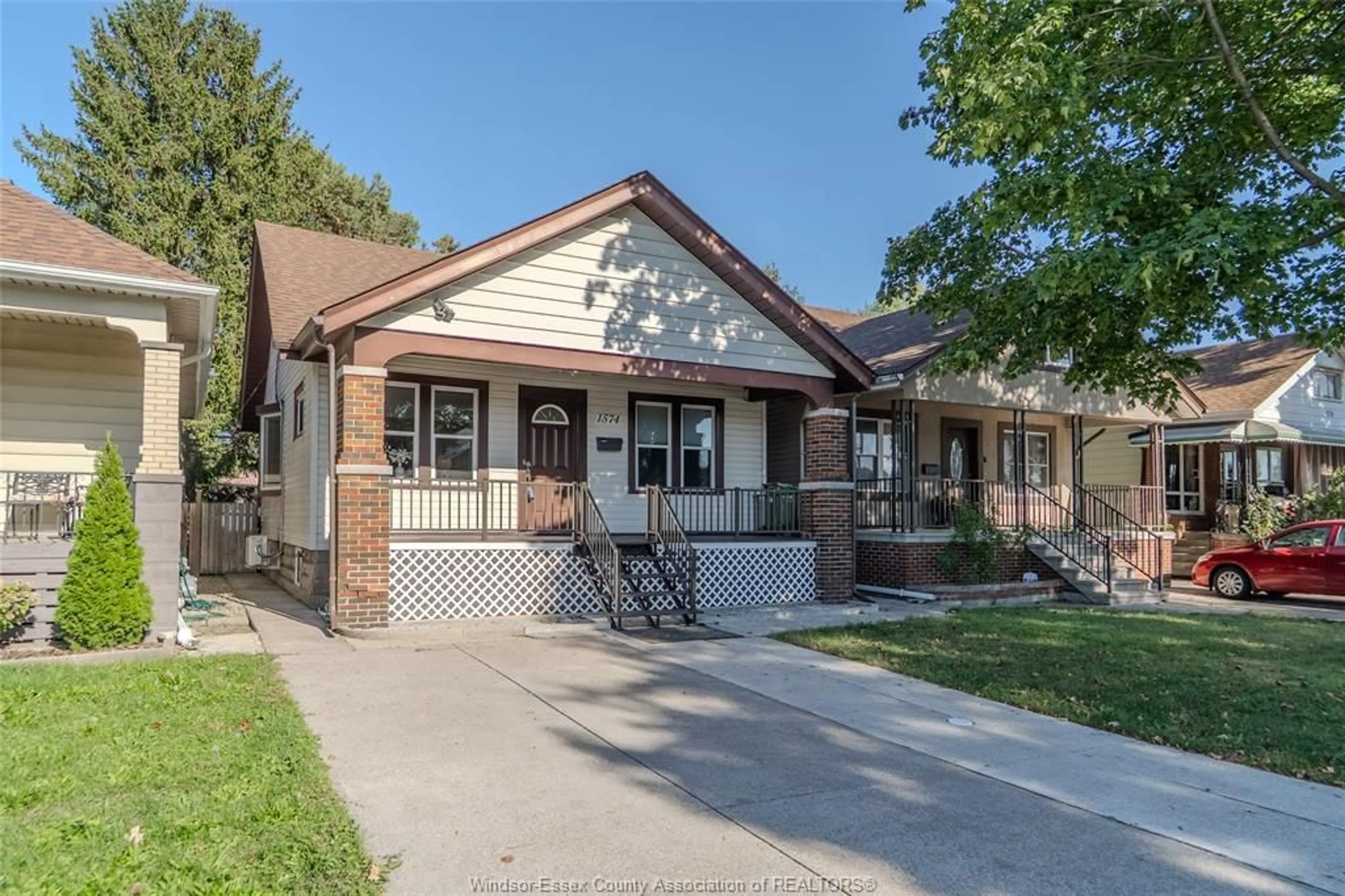 Home with brick exterior material, street for 1574 Pierre Ave, Windsor Ontario N8X 4P5