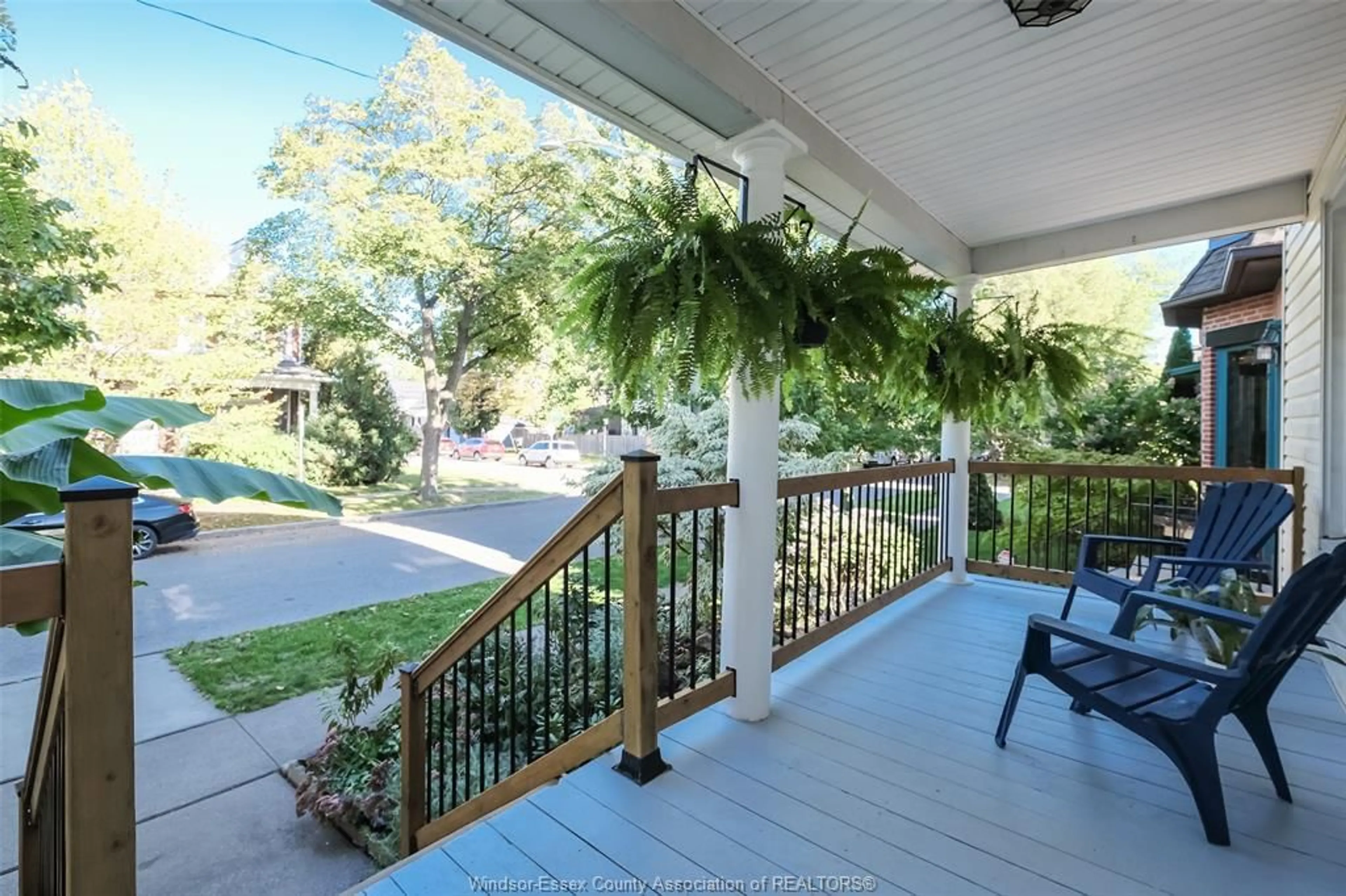 Patio, street for 685 CHILVER, Windsor Ontario N8Y 2K1