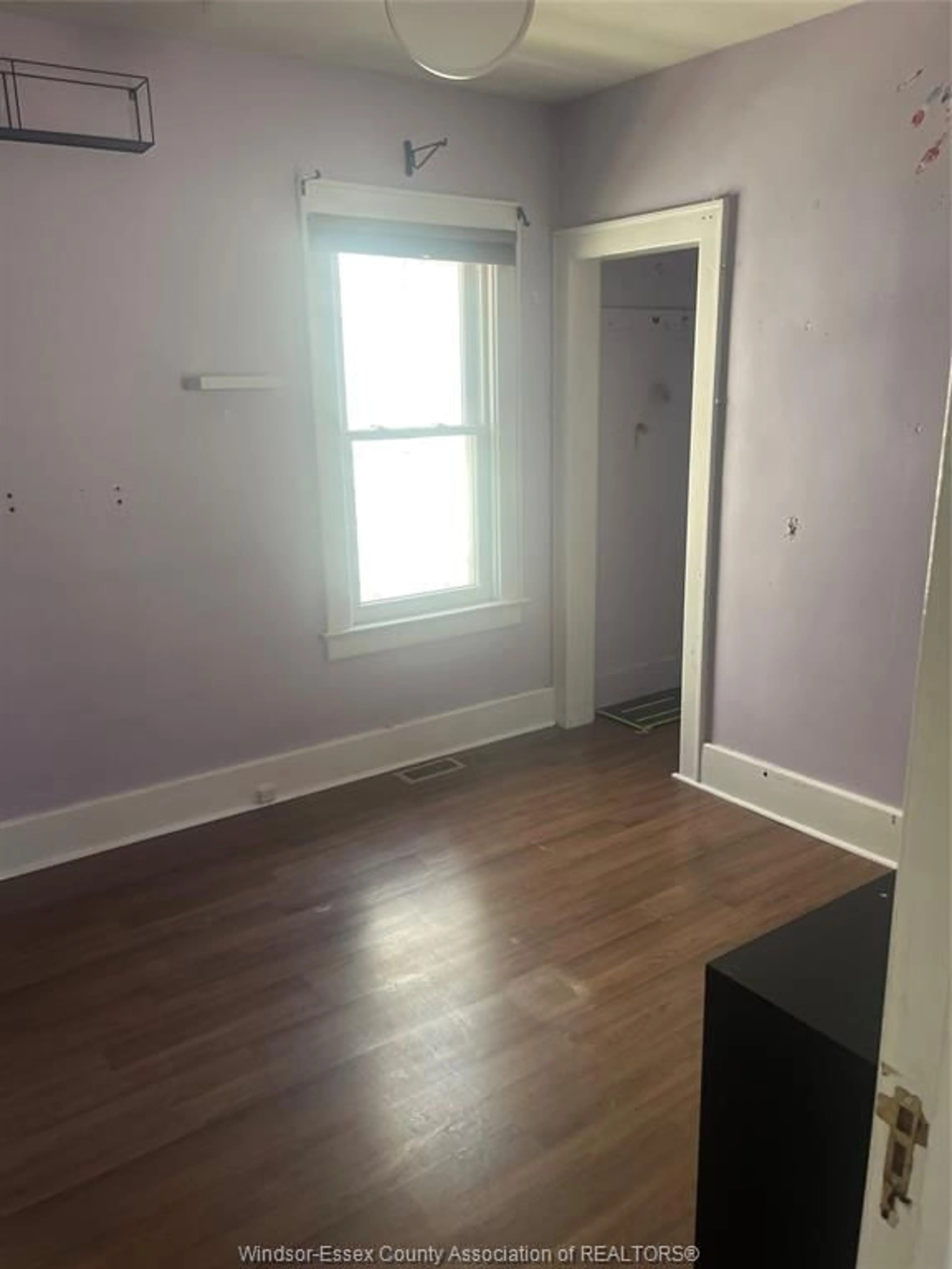 A pic of a room for 403 CLINTON, Windsor Ontario N8X 1A7