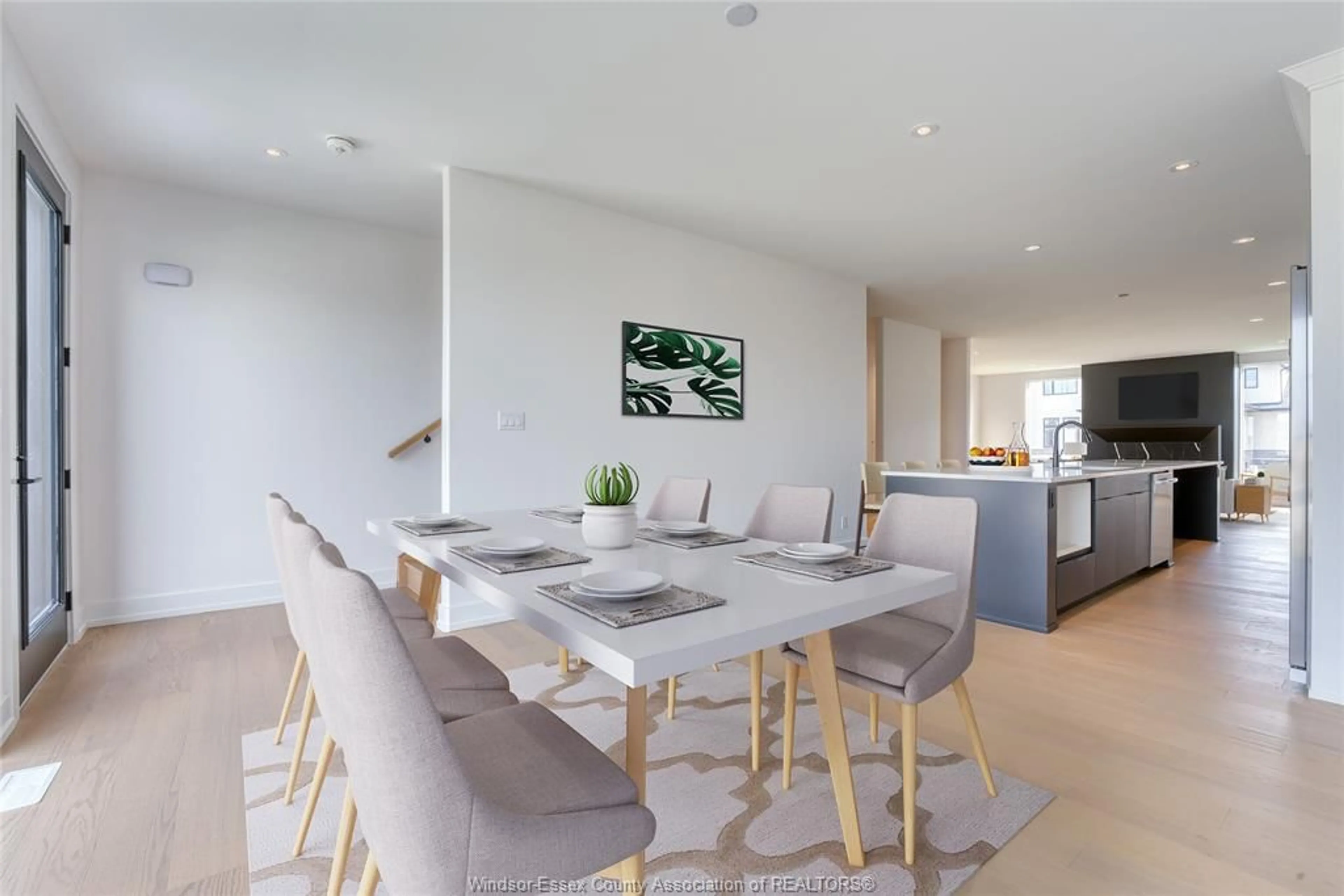 Dining room, unknown for 4561 VALERIO Cres, LaSalle Ontario N9H 1C8