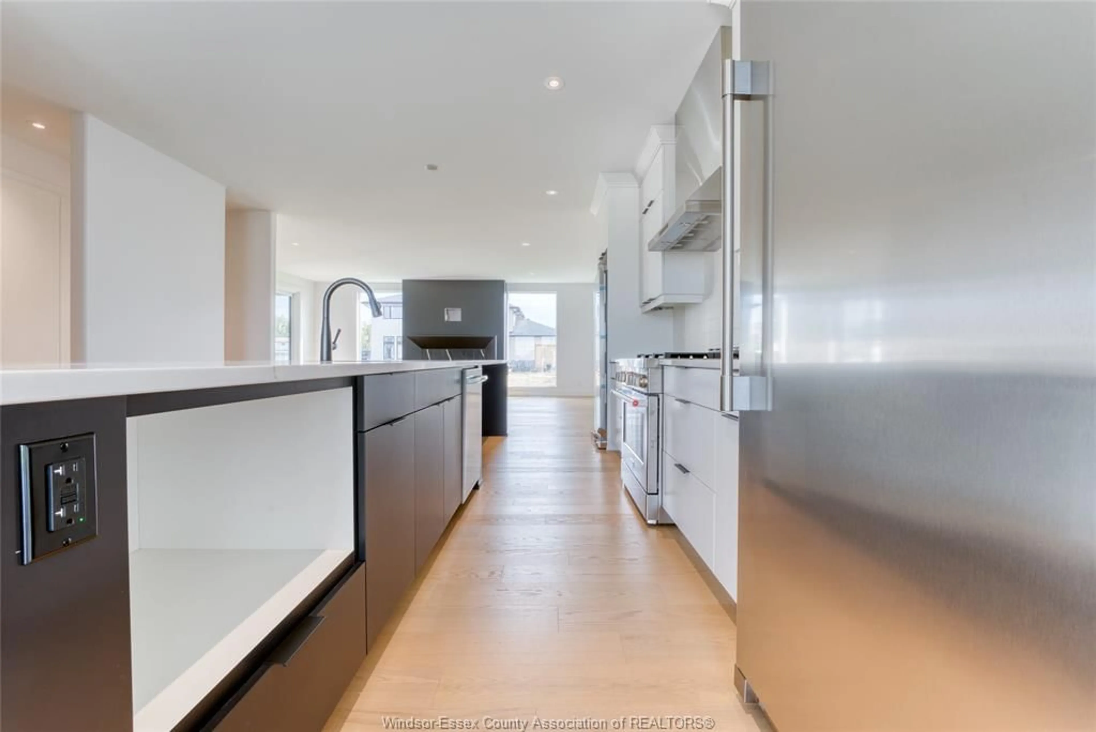 Contemporary kitchen, unknown for 4561 VALERIO Cres, LaSalle Ontario N9H 1C8
