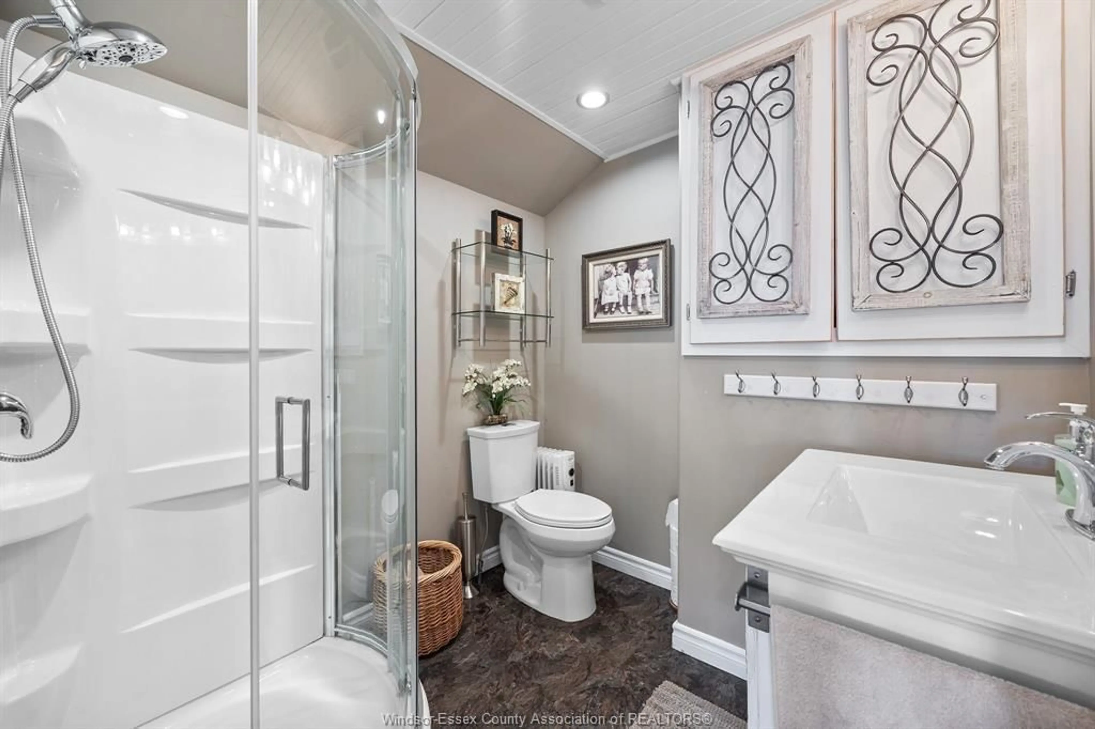 Contemporary bathroom, ceramic/tile floor for 1362 EDGEWATER, Belle River Ontario N0R 1A0